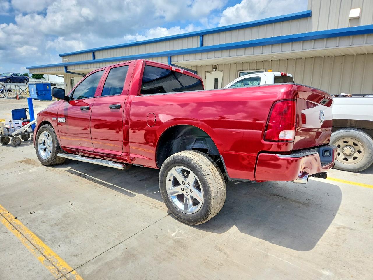 2014 Ram 1500 St Red vin: 1C6RR6FT3ES358875