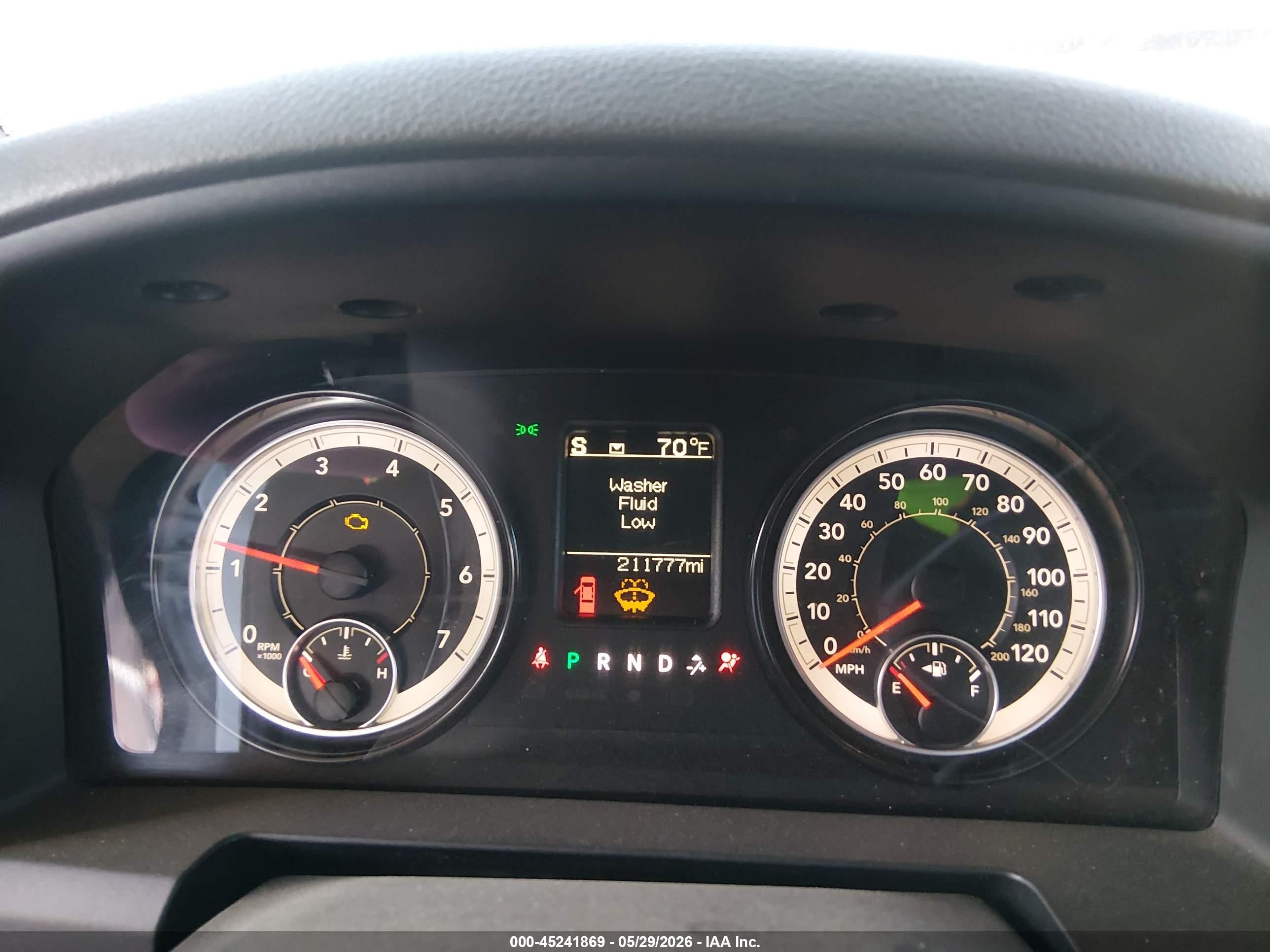 2016 Ram 1500 Tradesman White vin: 1C6RR6FT3GS347779