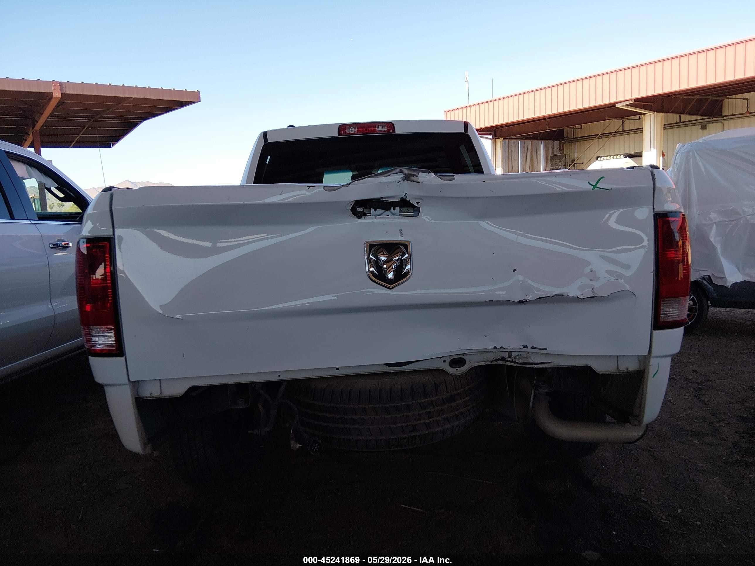 2016 Ram 1500 Tradesman White vin: 1C6RR6FT3GS347779