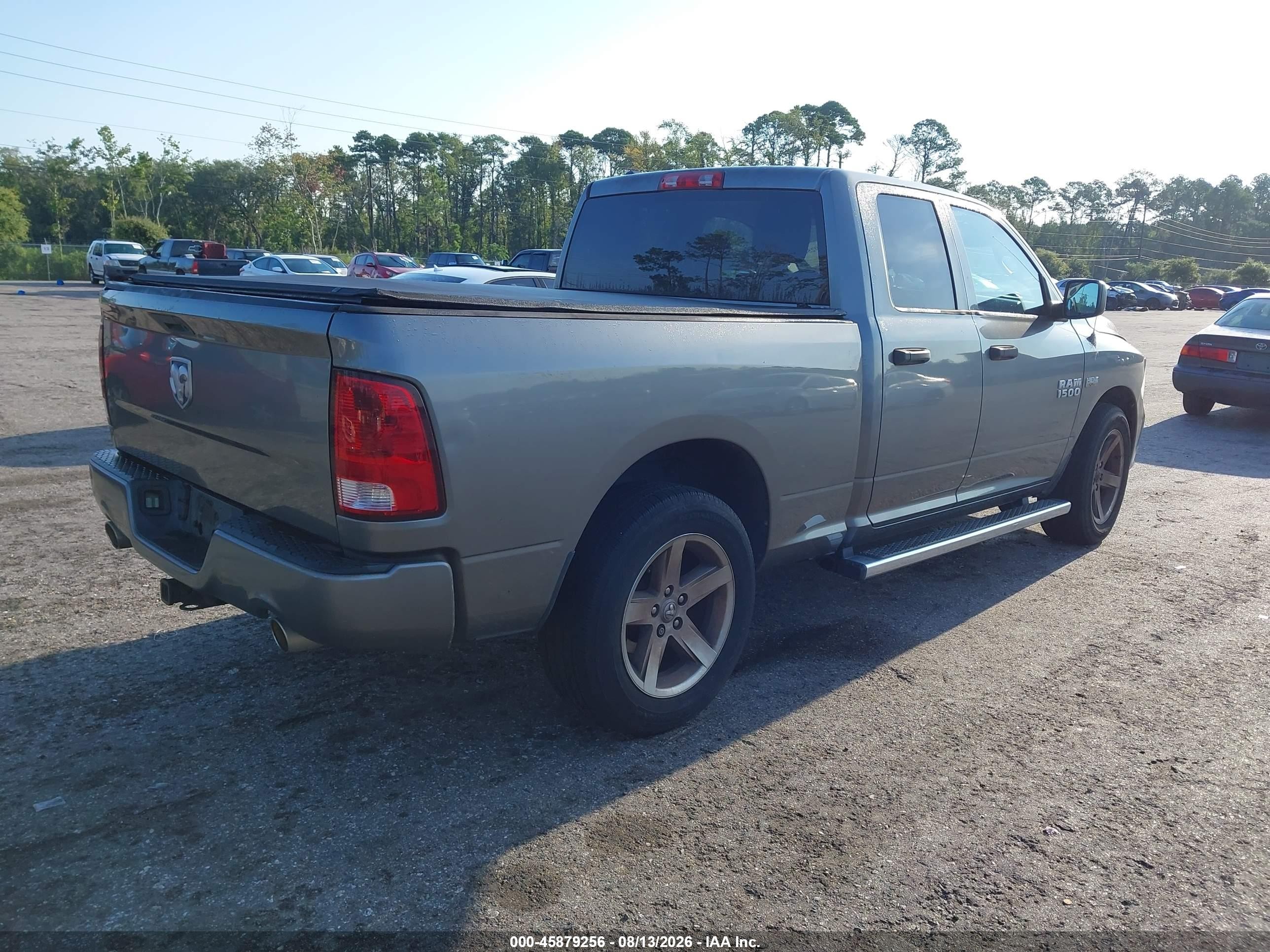 2013 Ram 1500 Express Gray vin: 1C6RR6FT4DS519281