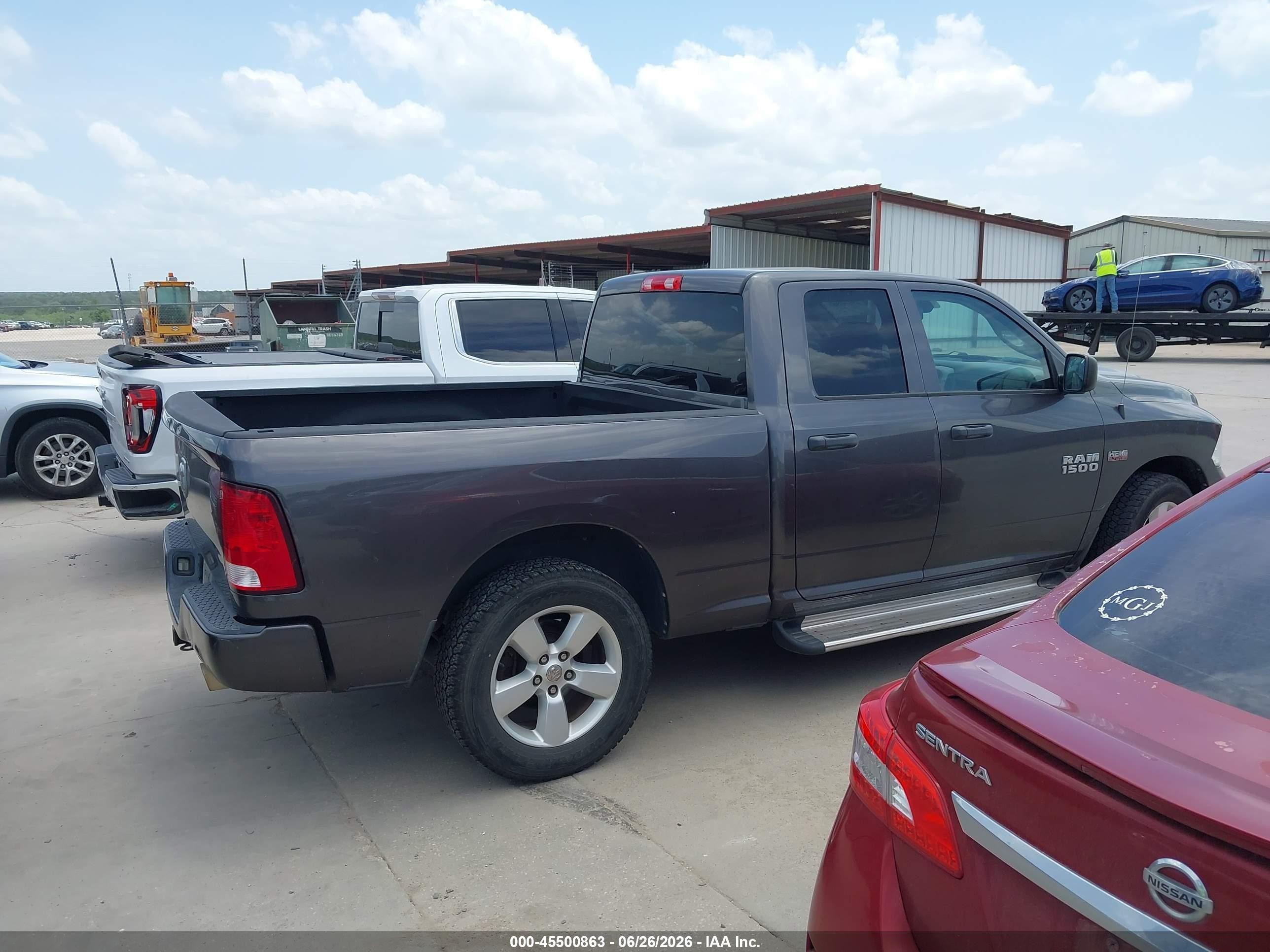 2015 Ram 1500 Express Серый vin: 1C6RR6FT4FS714705
