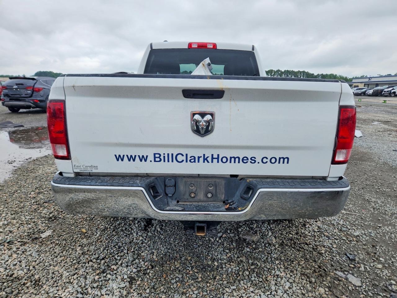 2021 Ram 1500 Classic Tradesman White vin: 1C6RR6FT4MS572305