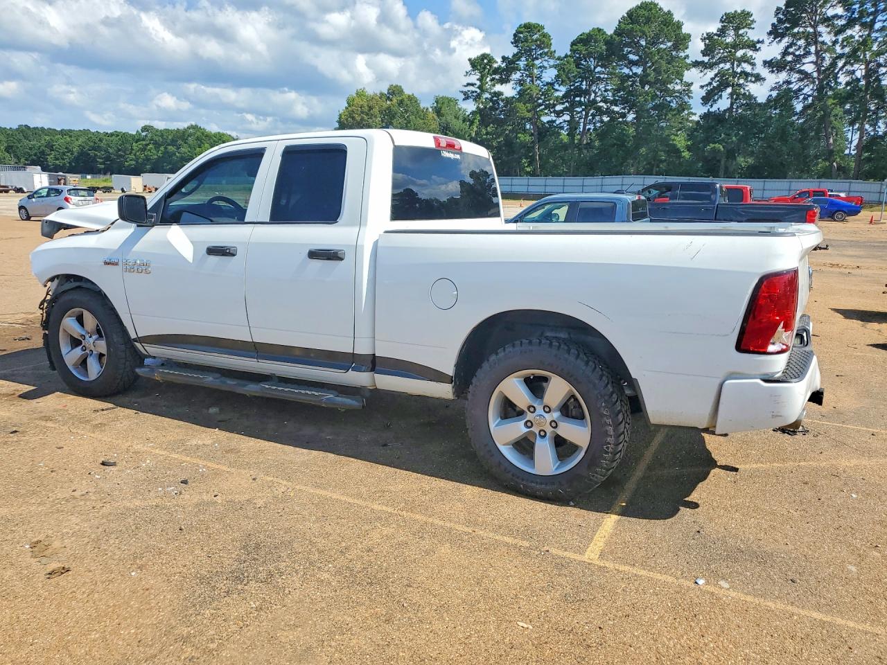 2013 Ram 1500 St White vin: 1C6RR6FT5DS518494
