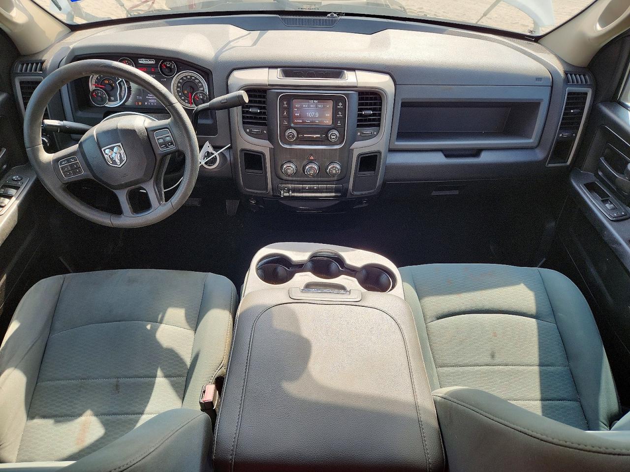 2013 Ram 1500 Tradesman White vin: 1C6RR6FT5DS595057
