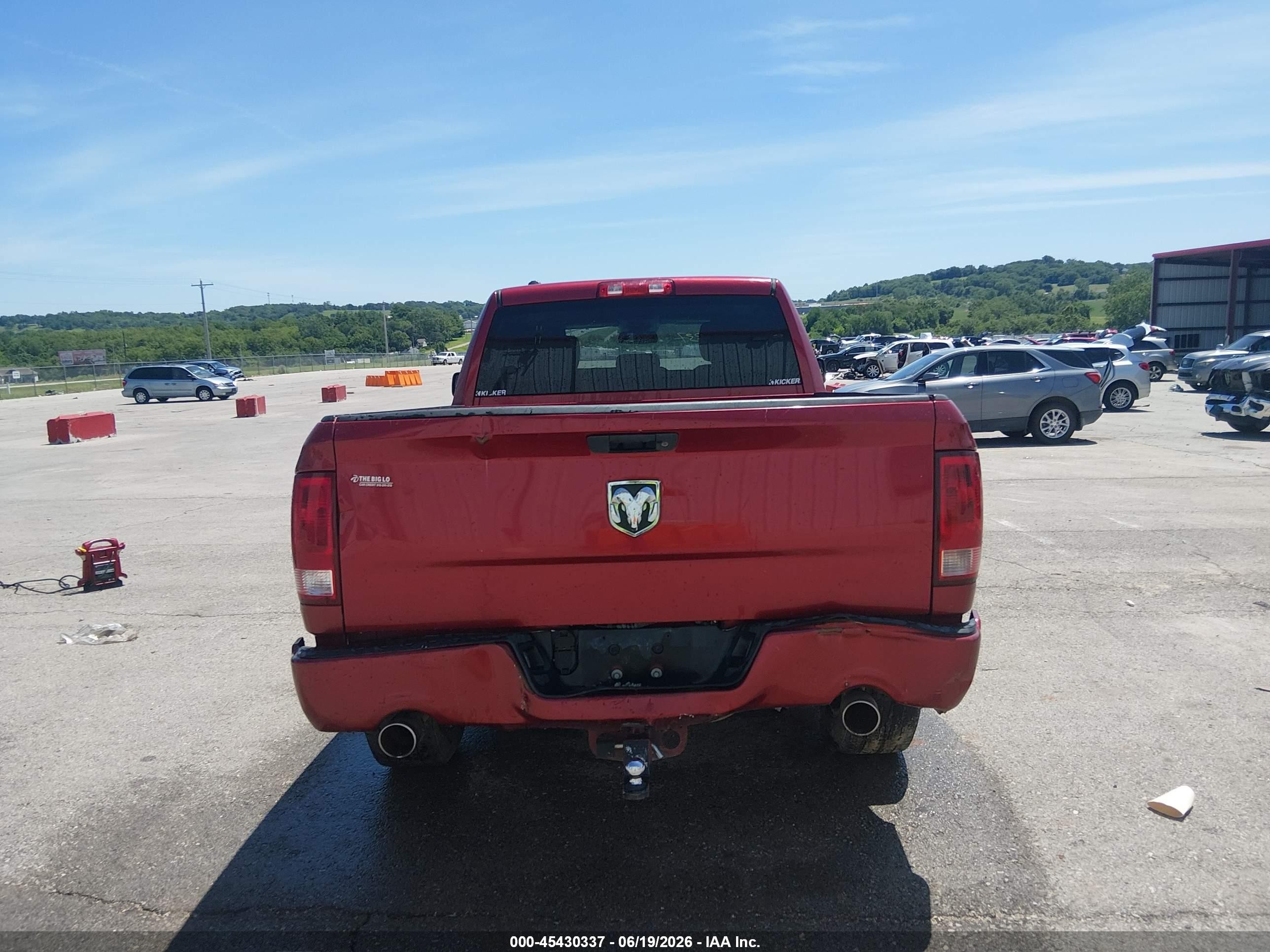 2013 Ram 1500 Express Red vin: 1C6RR6FT5DS679766