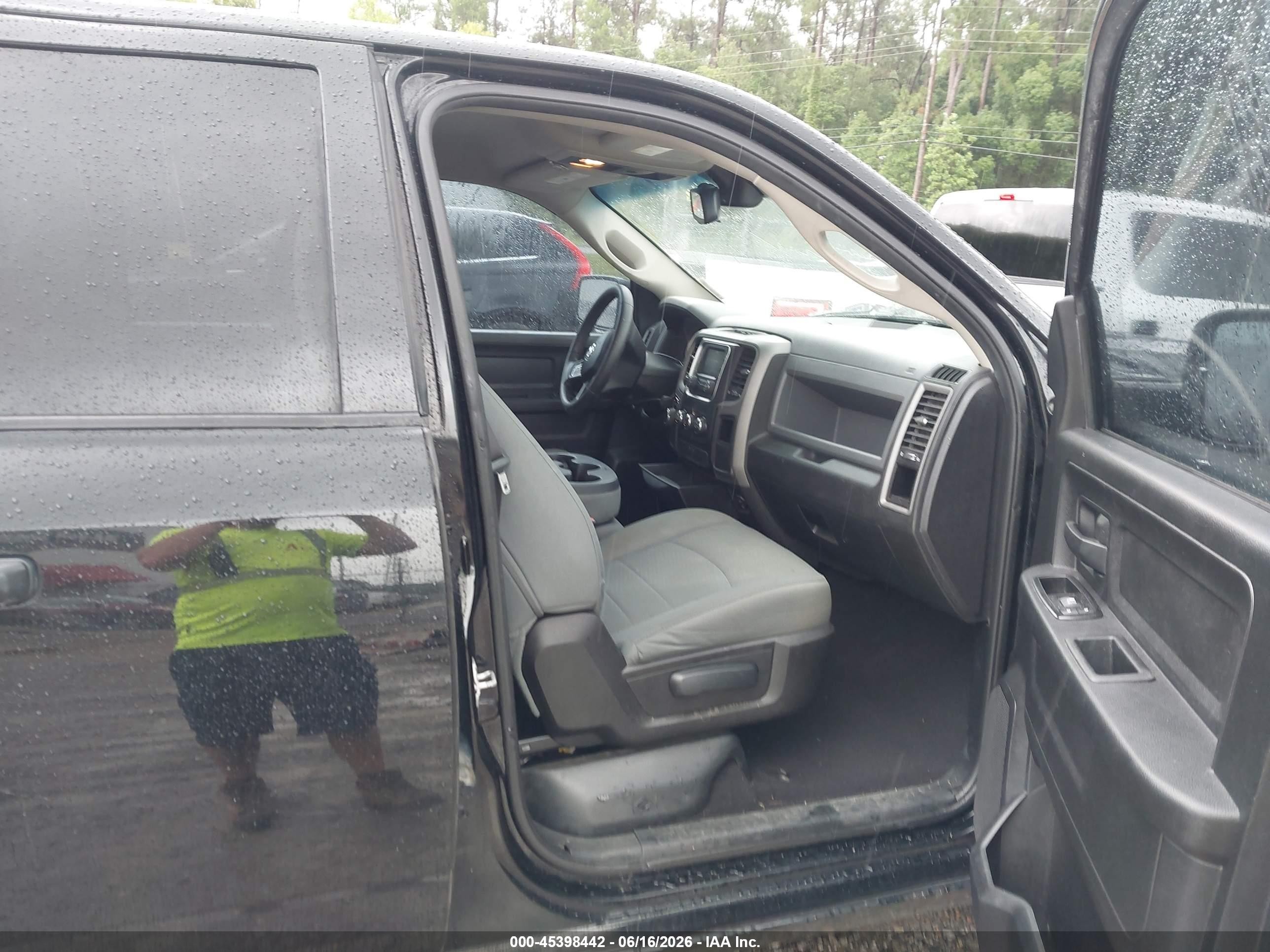 2015 Ram 1500 Express Black vin: 1C6RR6FT5FS517686