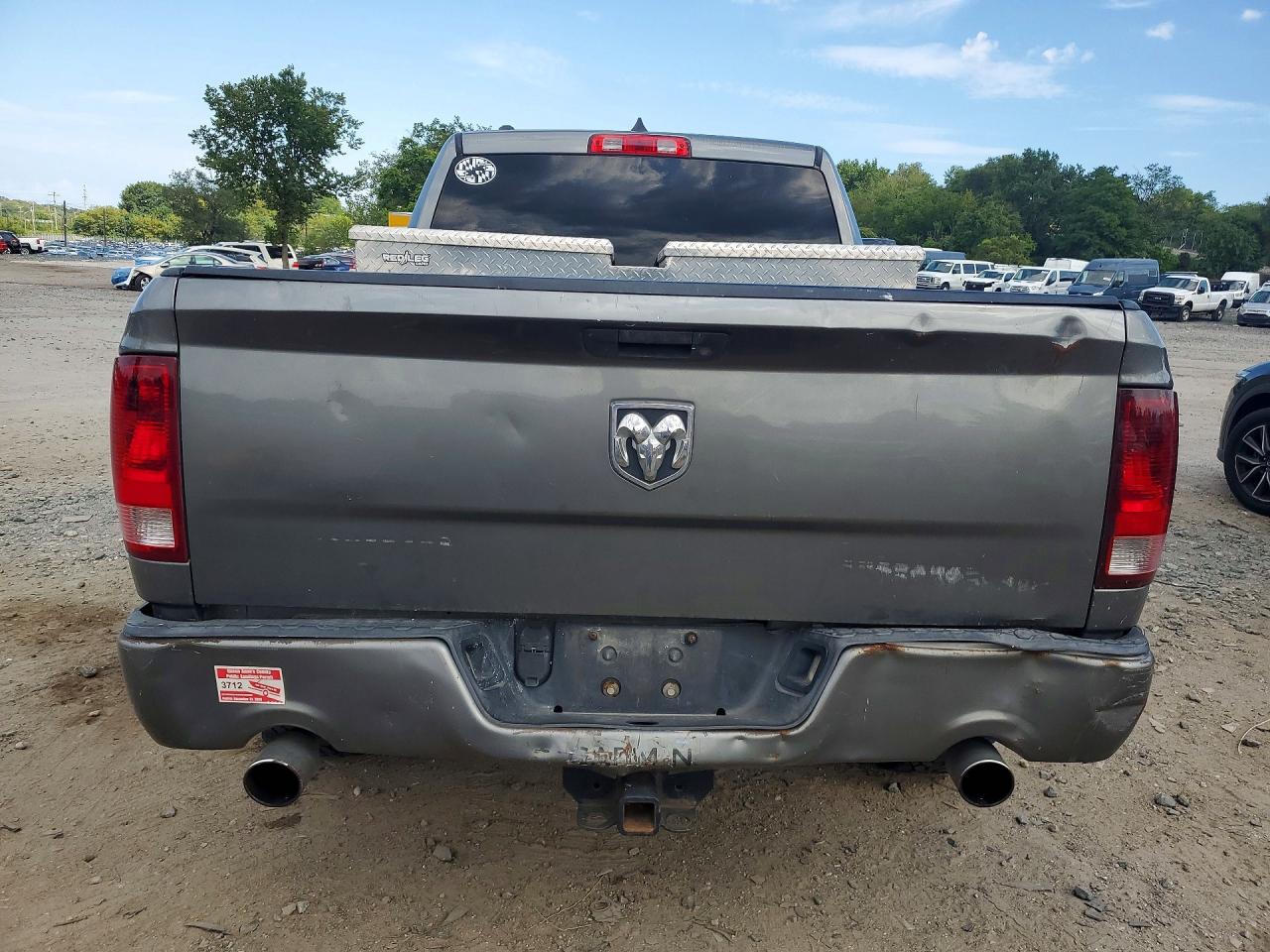 2013 Ram 1500 St Gray vin: 1C6RR6FT6DS568031