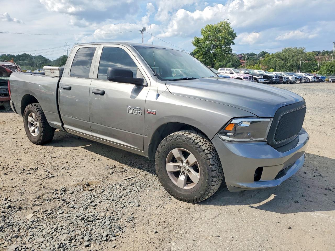 2013 Ram 1500 St Gray vin: 1C6RR6FT6DS568031