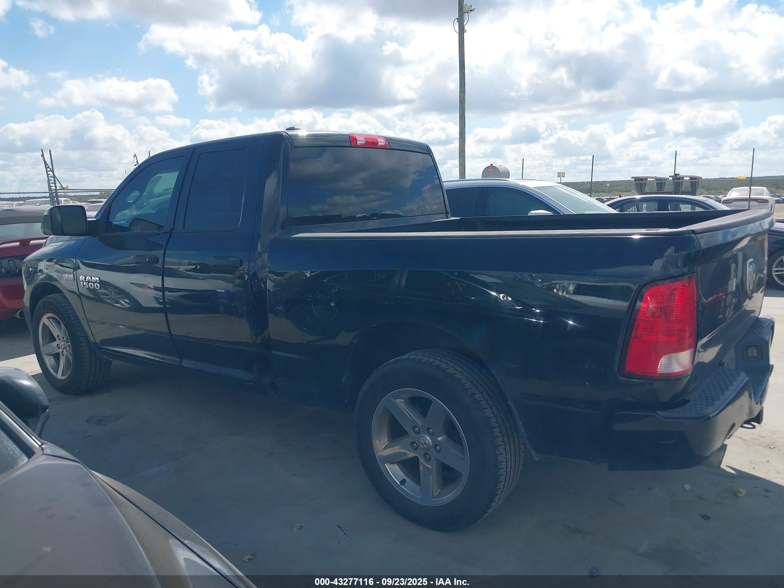 2014 Ram 1500 Express Черный vin: 1C6RR6FT6ES160582