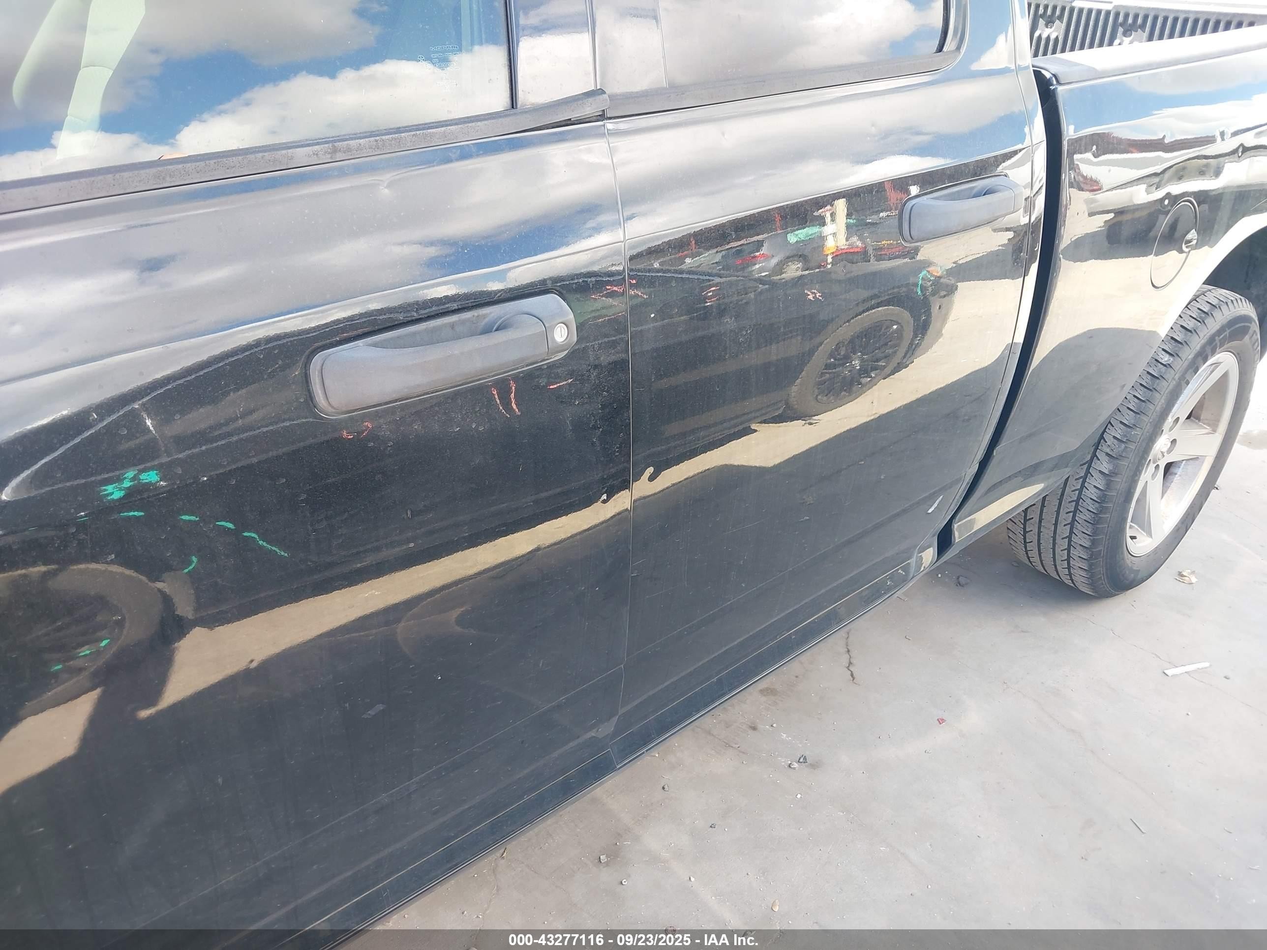 2014 Ram 1500 Express Черный vin: 1C6RR6FT6ES160582