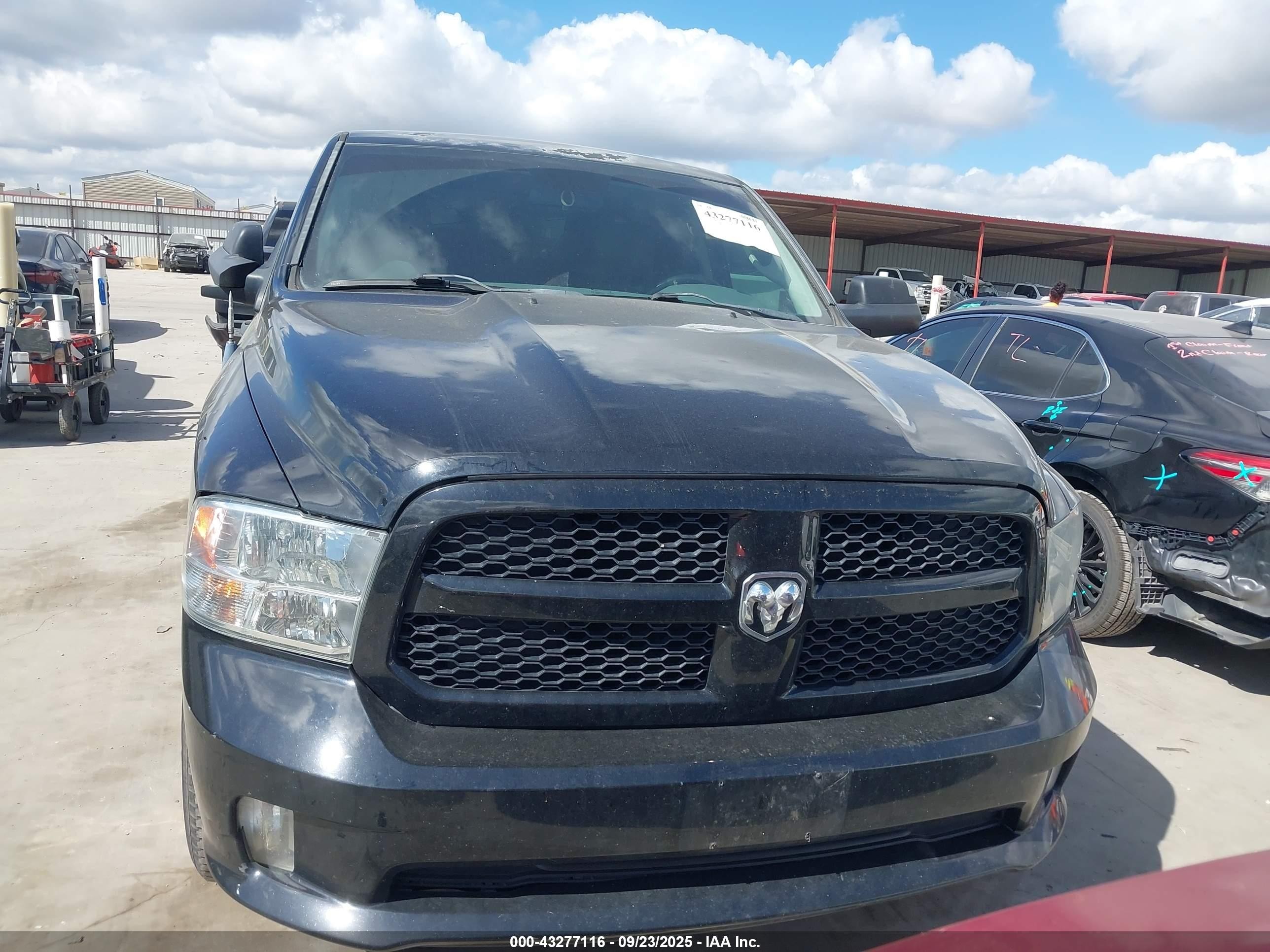 2014 Ram 1500 Express Черный vin: 1C6RR6FT6ES160582