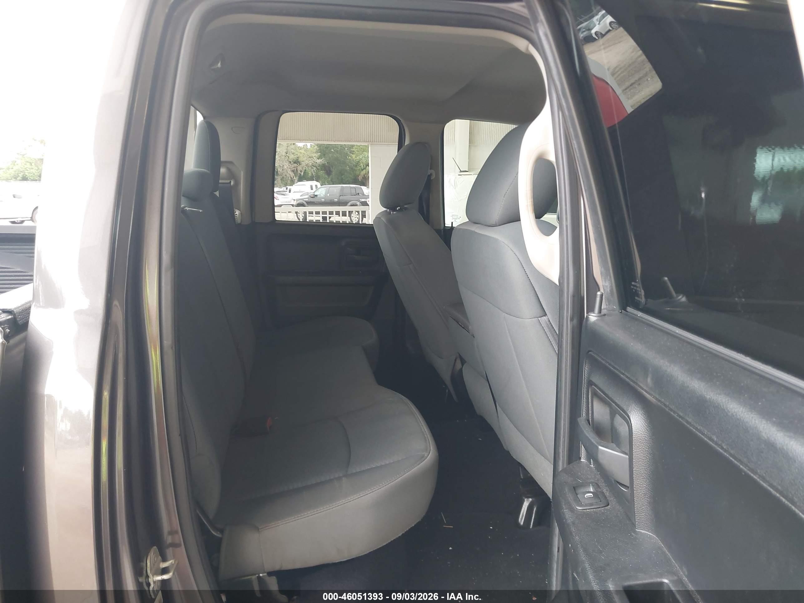 2014 Ram 1500 Express Серый vin: 1C6RR6FT6ES250055