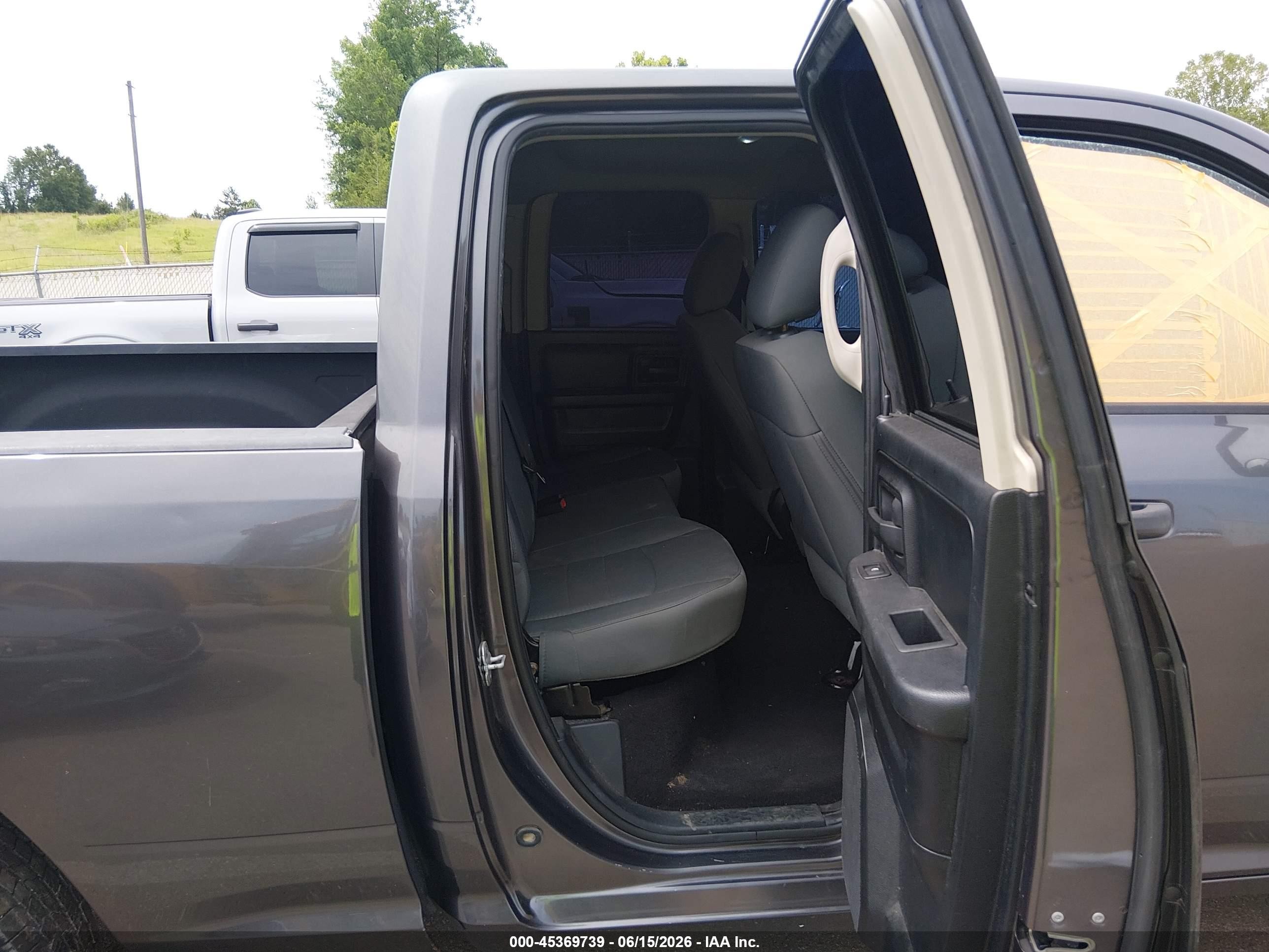 2014 Ram 1500 Tradesman Gray vin: 1C6RR6FT6ES391529