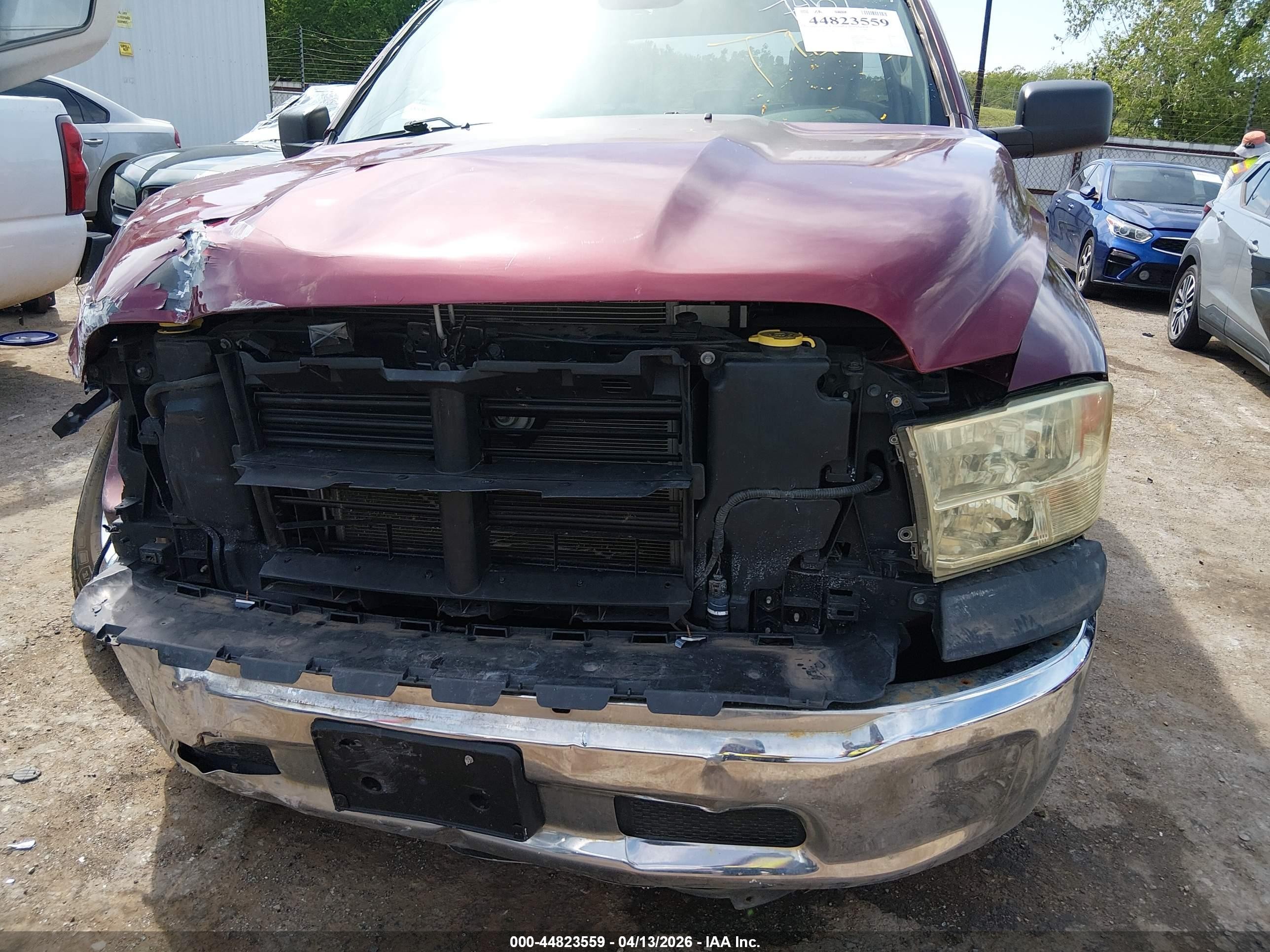 2019 Ram 1500 Classic   Темно-бордовый vin: 1C6RR6FT6KS745786
