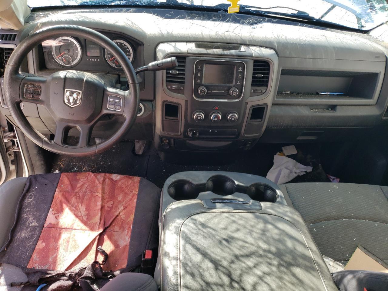 2014 Ram 1500 St White vin: 1C6RR6FT7ES101671