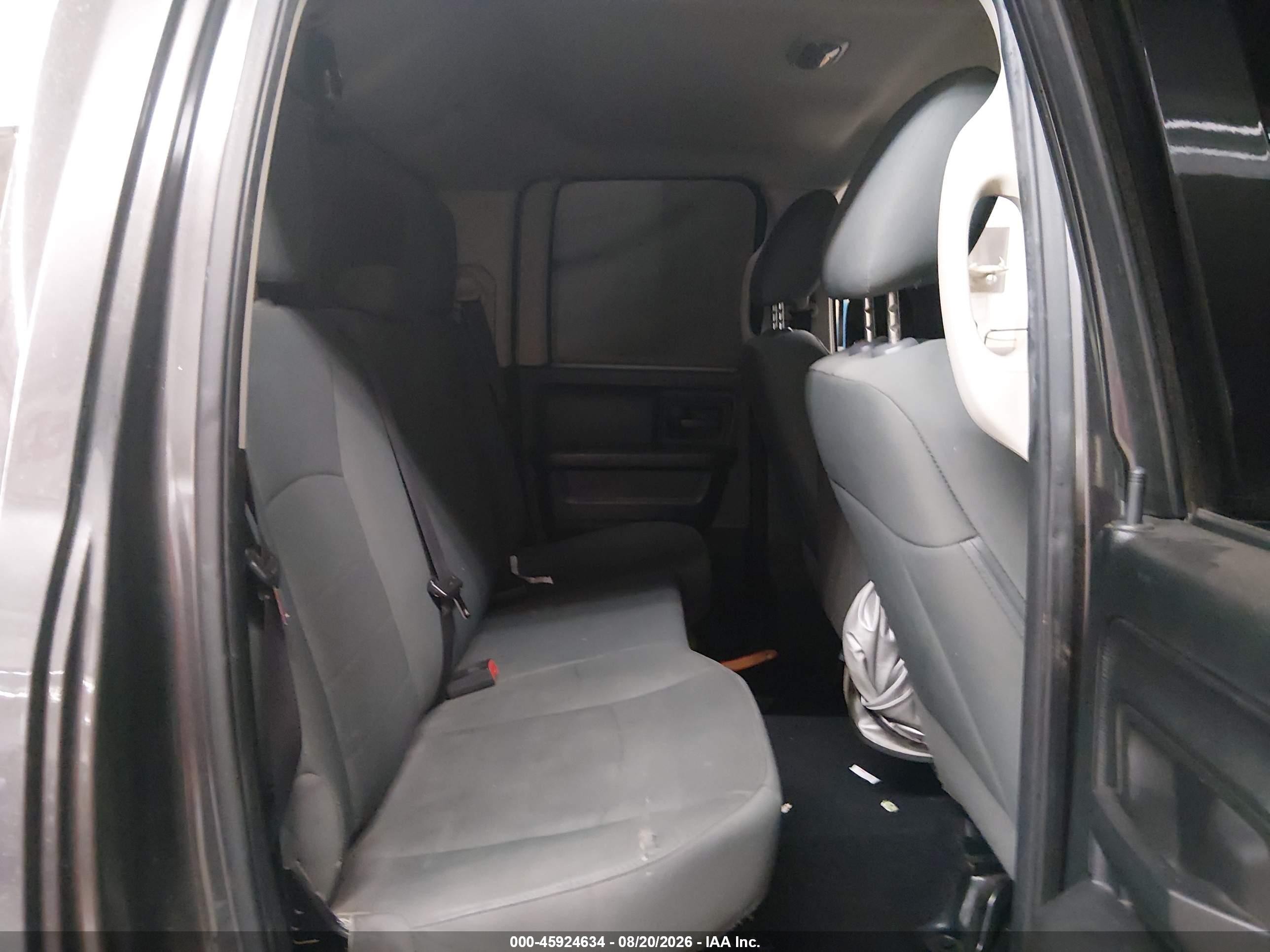2015 Ram 1500 Tradesman Серый vin: 1C6RR6FT7FS654161