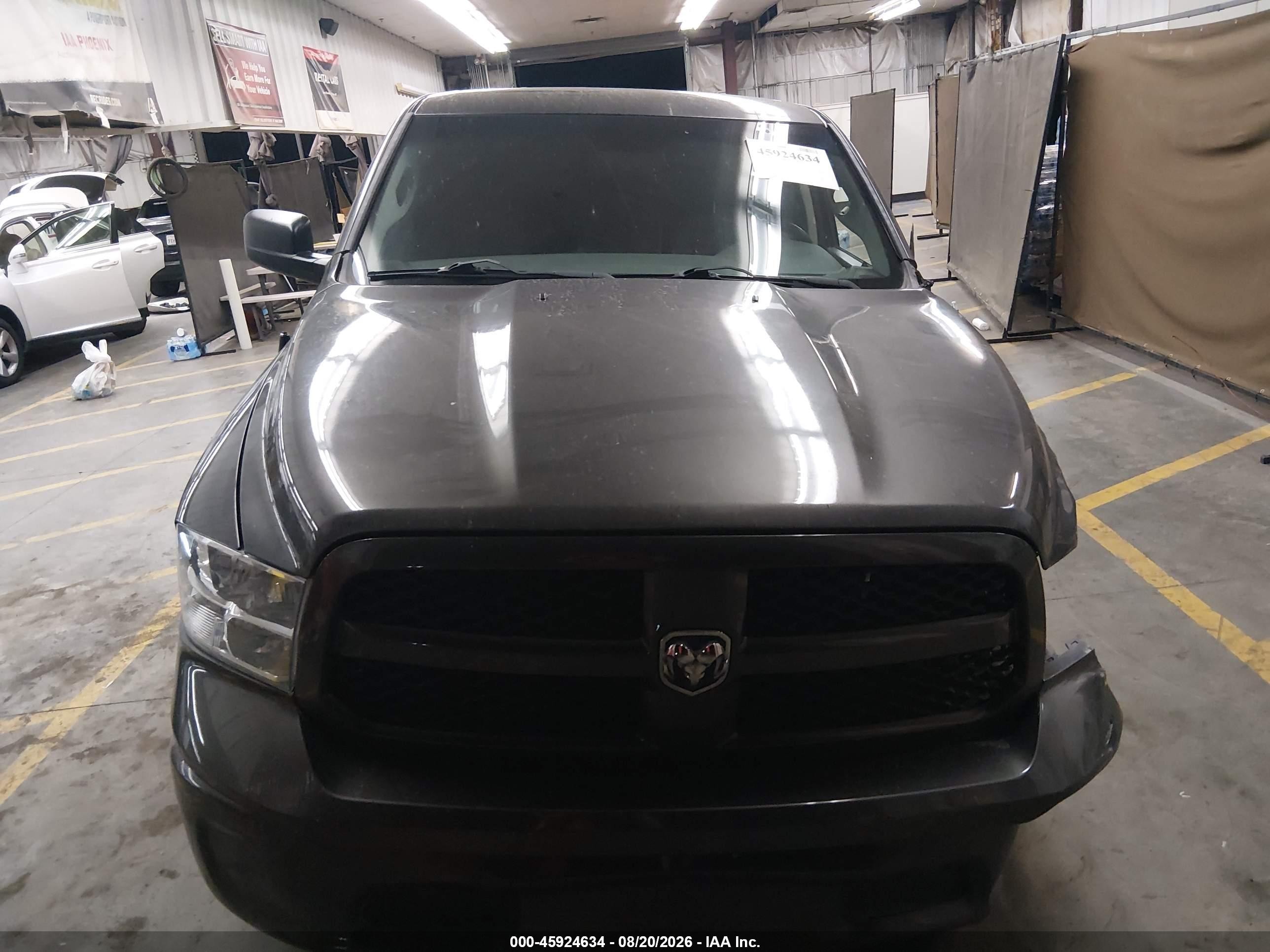 2015 Ram 1500 Tradesman Серый vin: 1C6RR6FT7FS654161