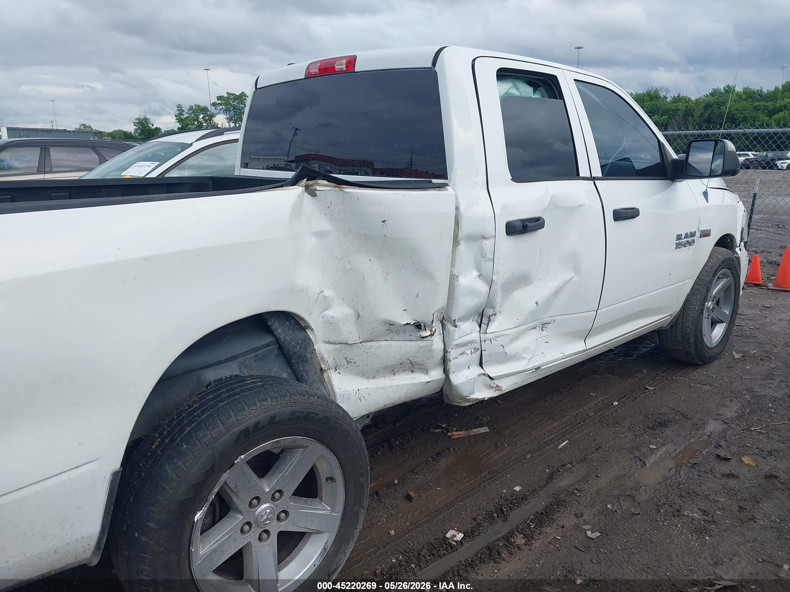2013 Ram 1500 Express White vin: 1C6RR6FT8DS712484