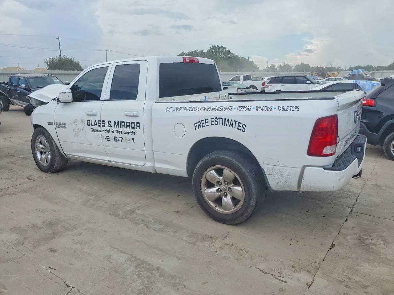 2015 Ram 1500 St White vin: 1C6RR6FT8FS722208