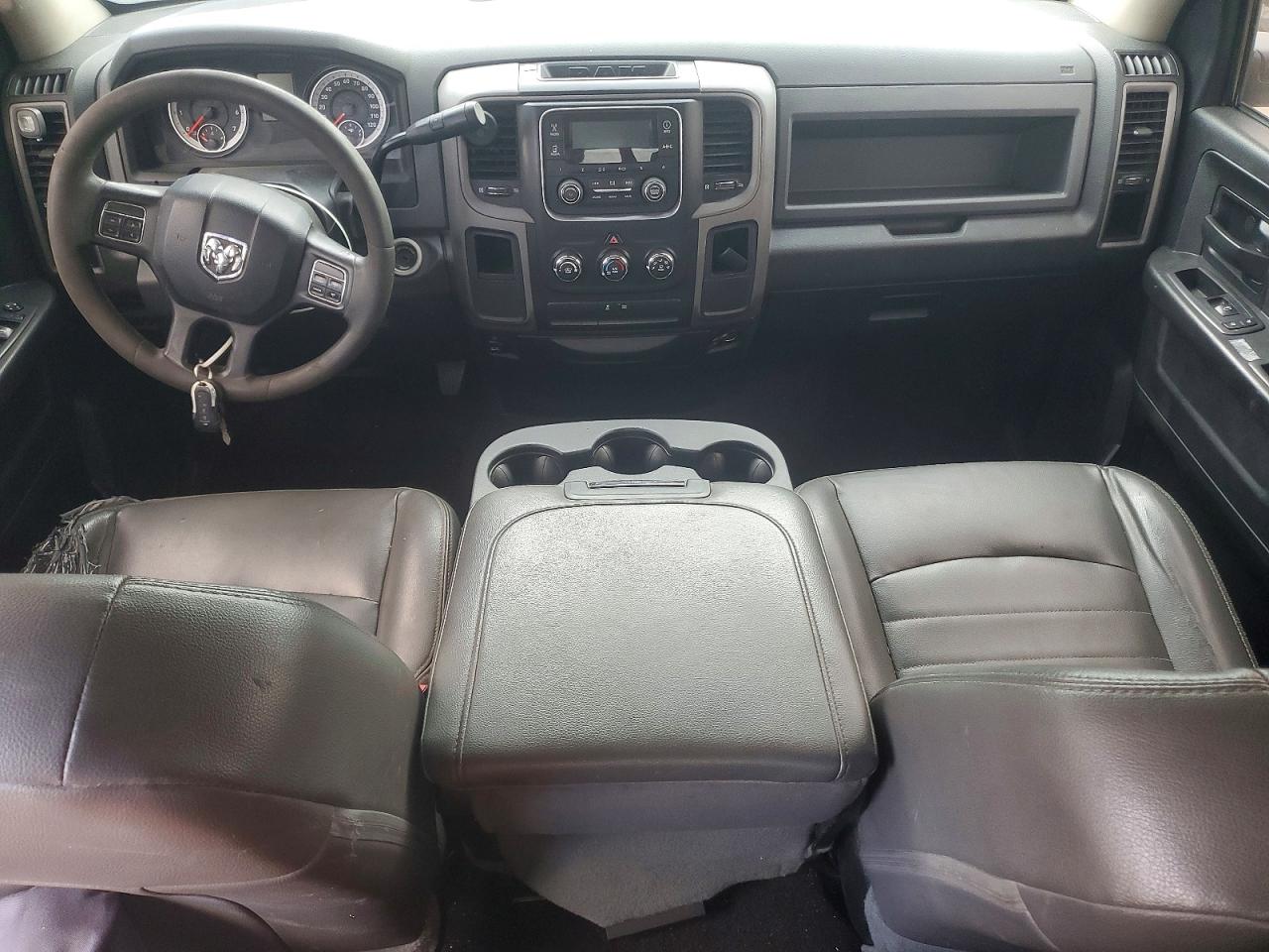 2015 Ram 1500 St White vin: 1C6RR6FT8FS722208
