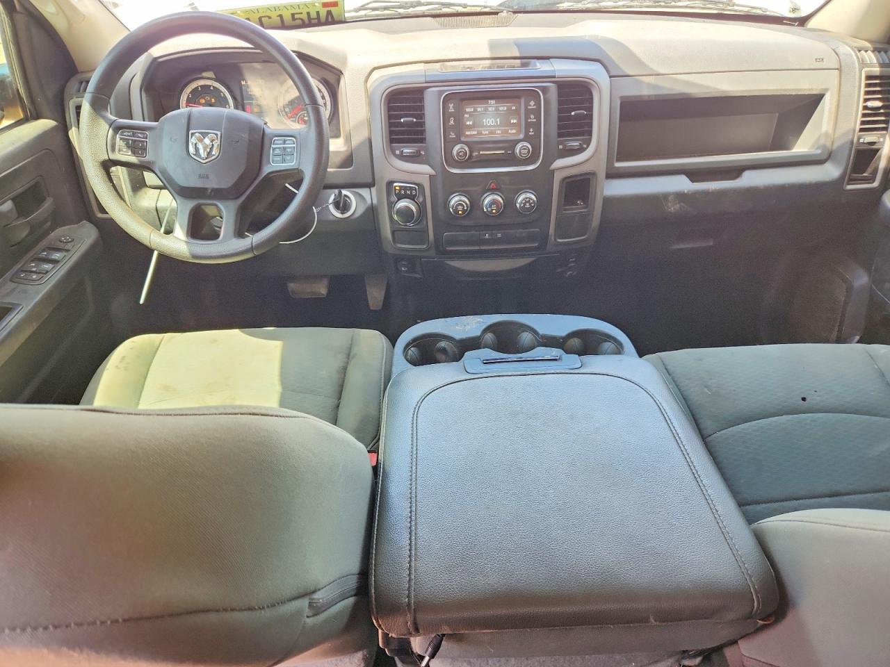 2016 Ram 1500 St White vin: 1C6RR6FT8GS415395