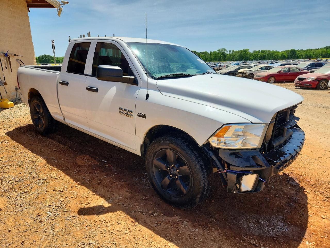 2016 Ram 1500 St White vin: 1C6RR6FT8GS415395