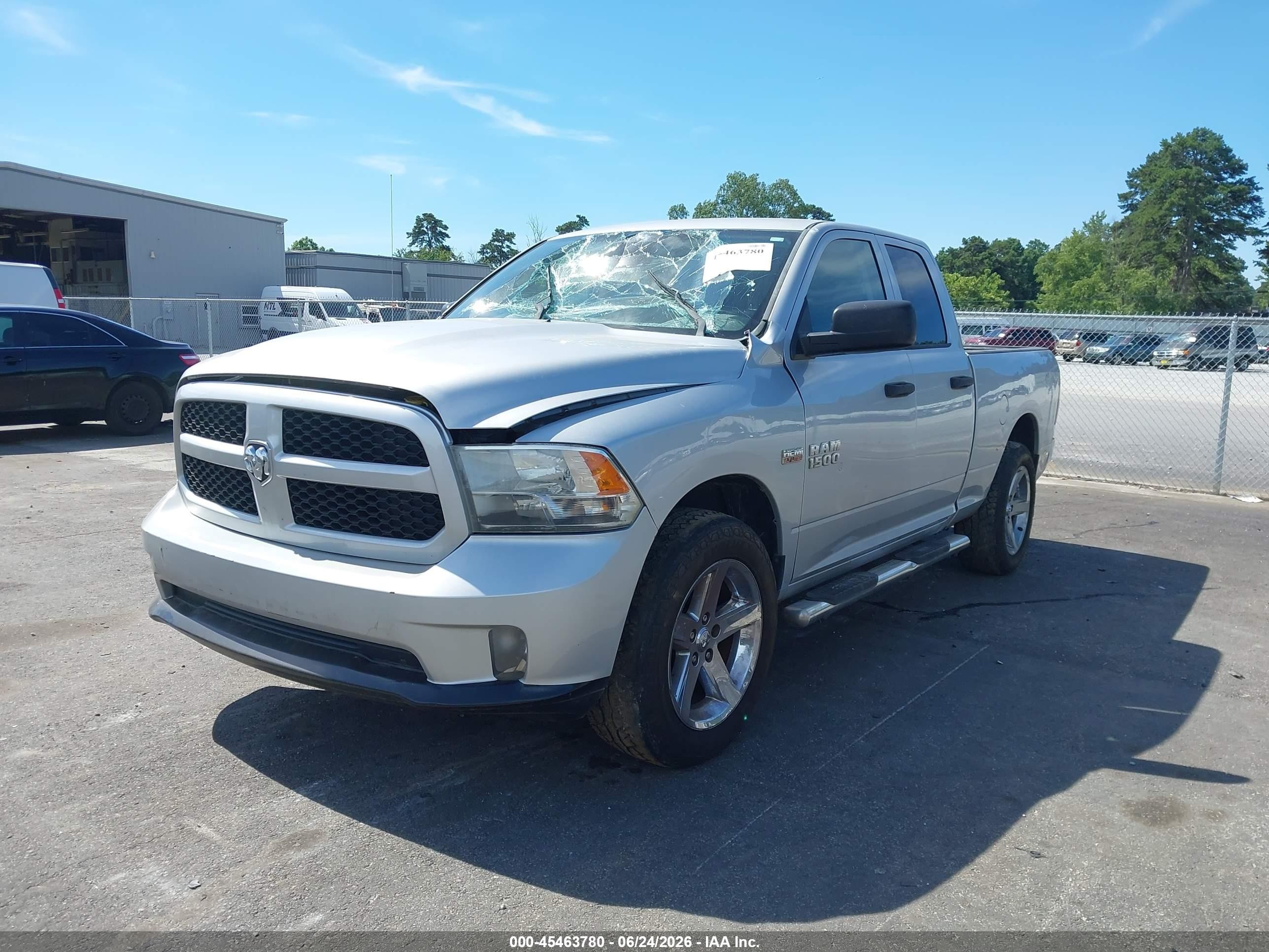 2013 Ram 1500 Express Silver vin: 1C6RR6FT9DS560019