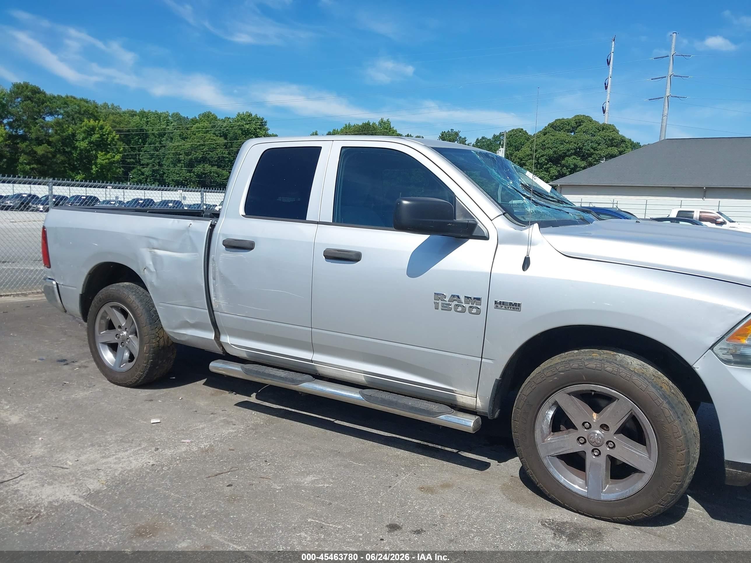 2013 Ram 1500 Express Silver vin: 1C6RR6FT9DS560019