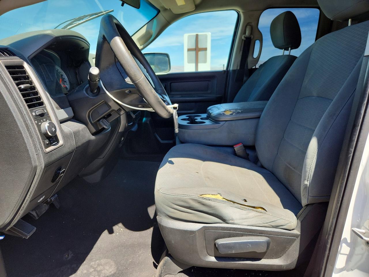 2013 Ram 1500 St White vin: 1C6RR6FT9DS581288