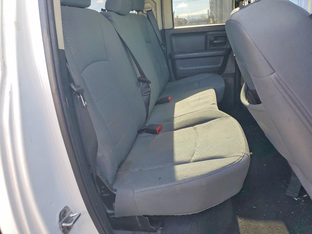 2013 Ram 1500 St White vin: 1C6RR6FT9DS581288