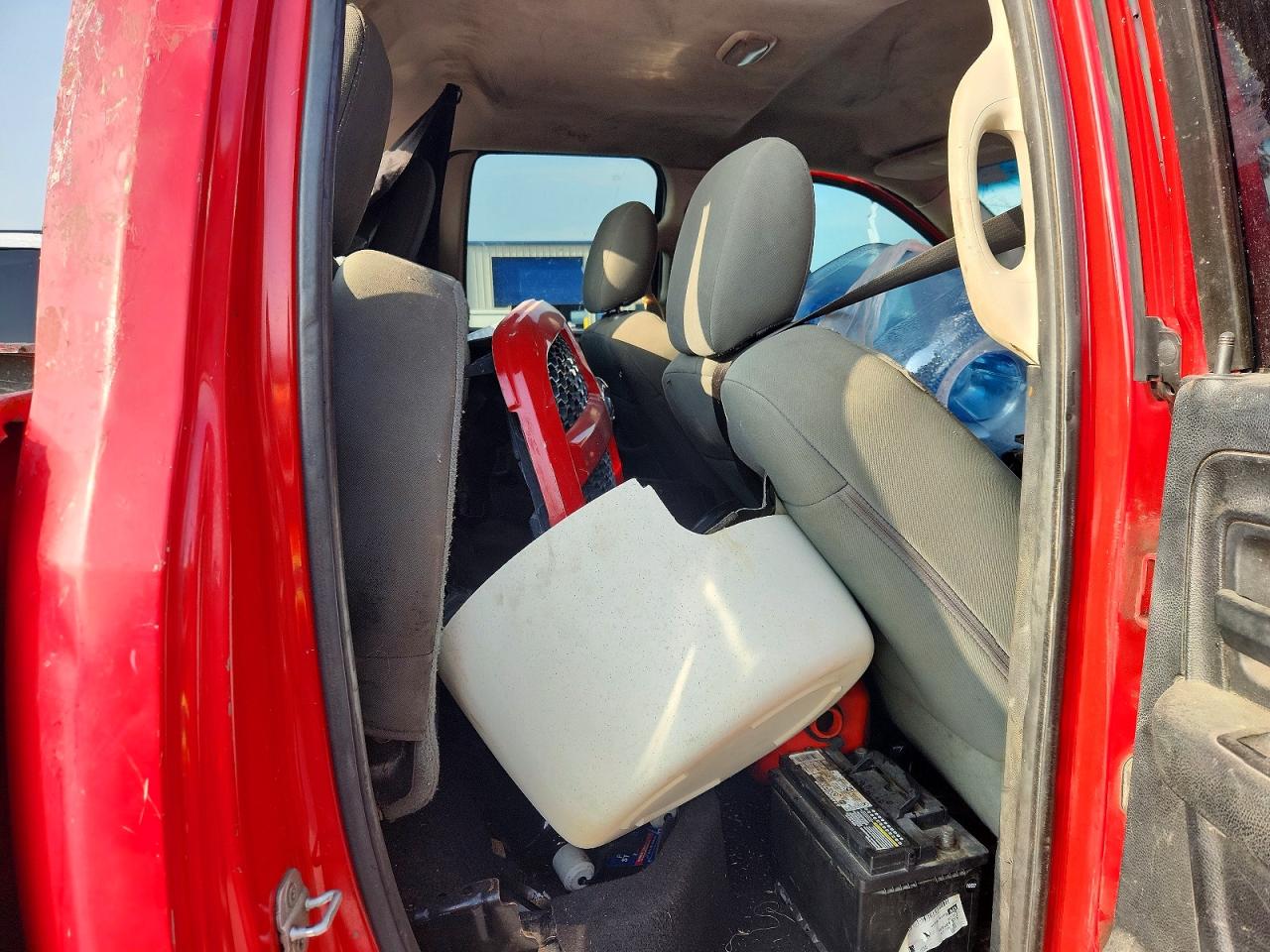 2013 Ram 1500 St Red vin: 1C6RR6FTXDS592638