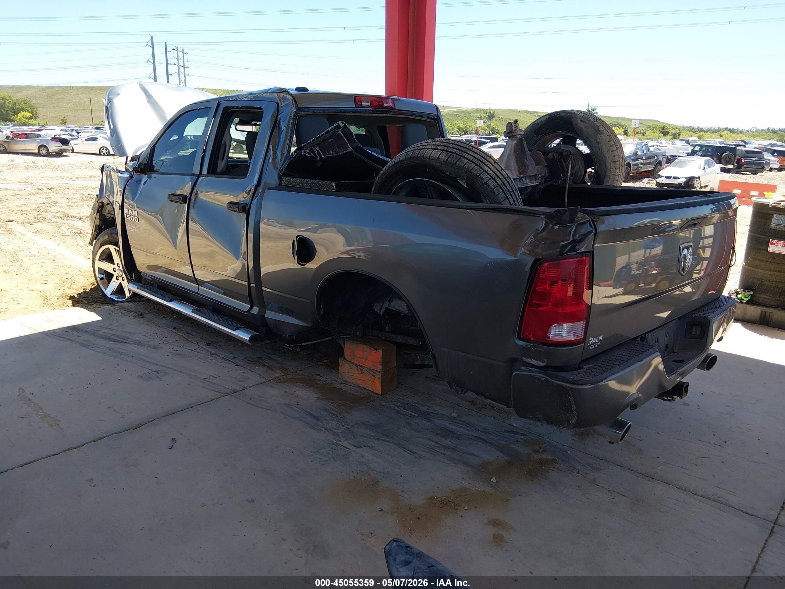 2013 Ram 1500 Express Gray vin: 1C6RR6FTXDS608255