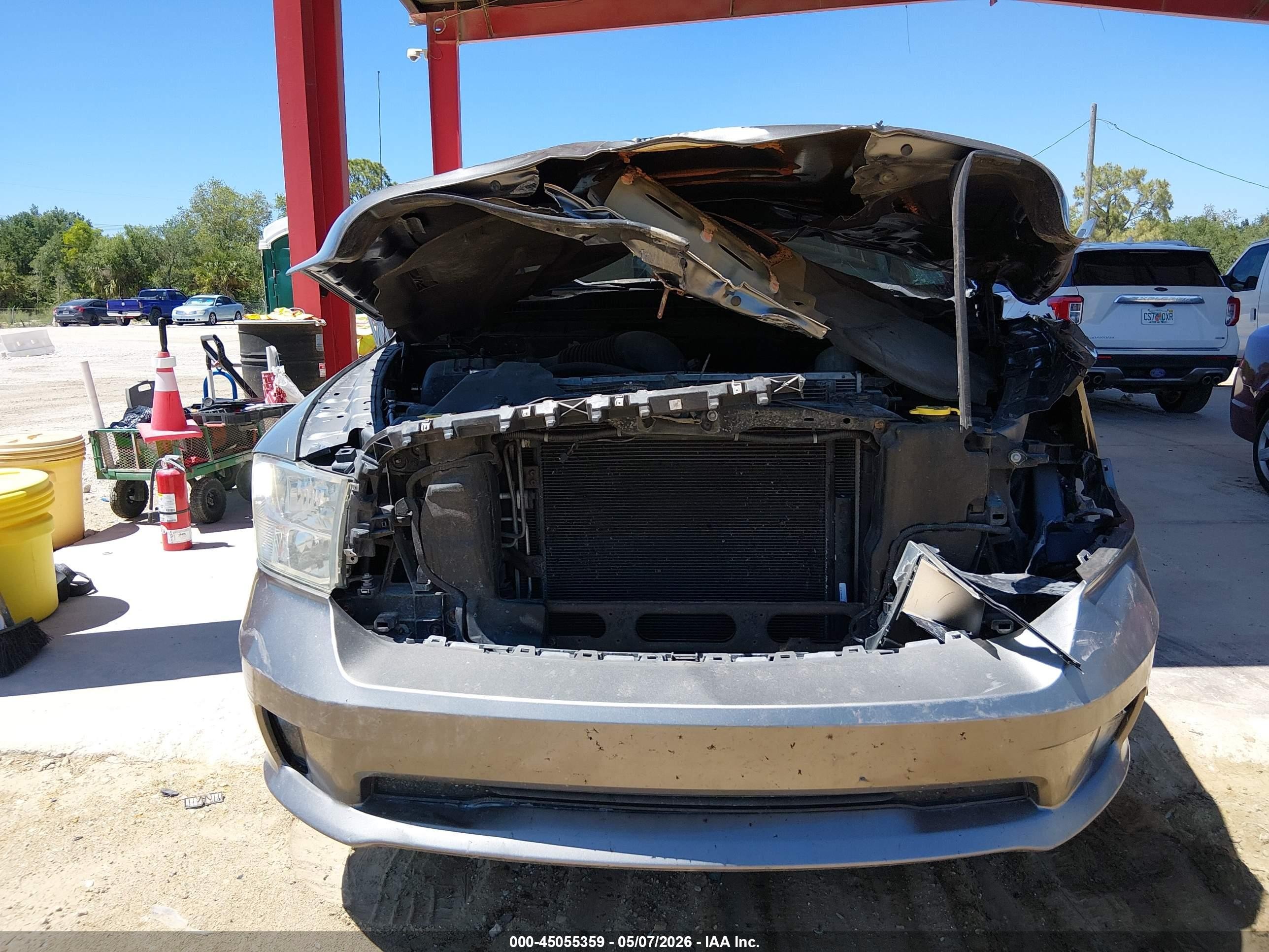 2013 Ram 1500 Express Gray vin: 1C6RR6FTXDS608255