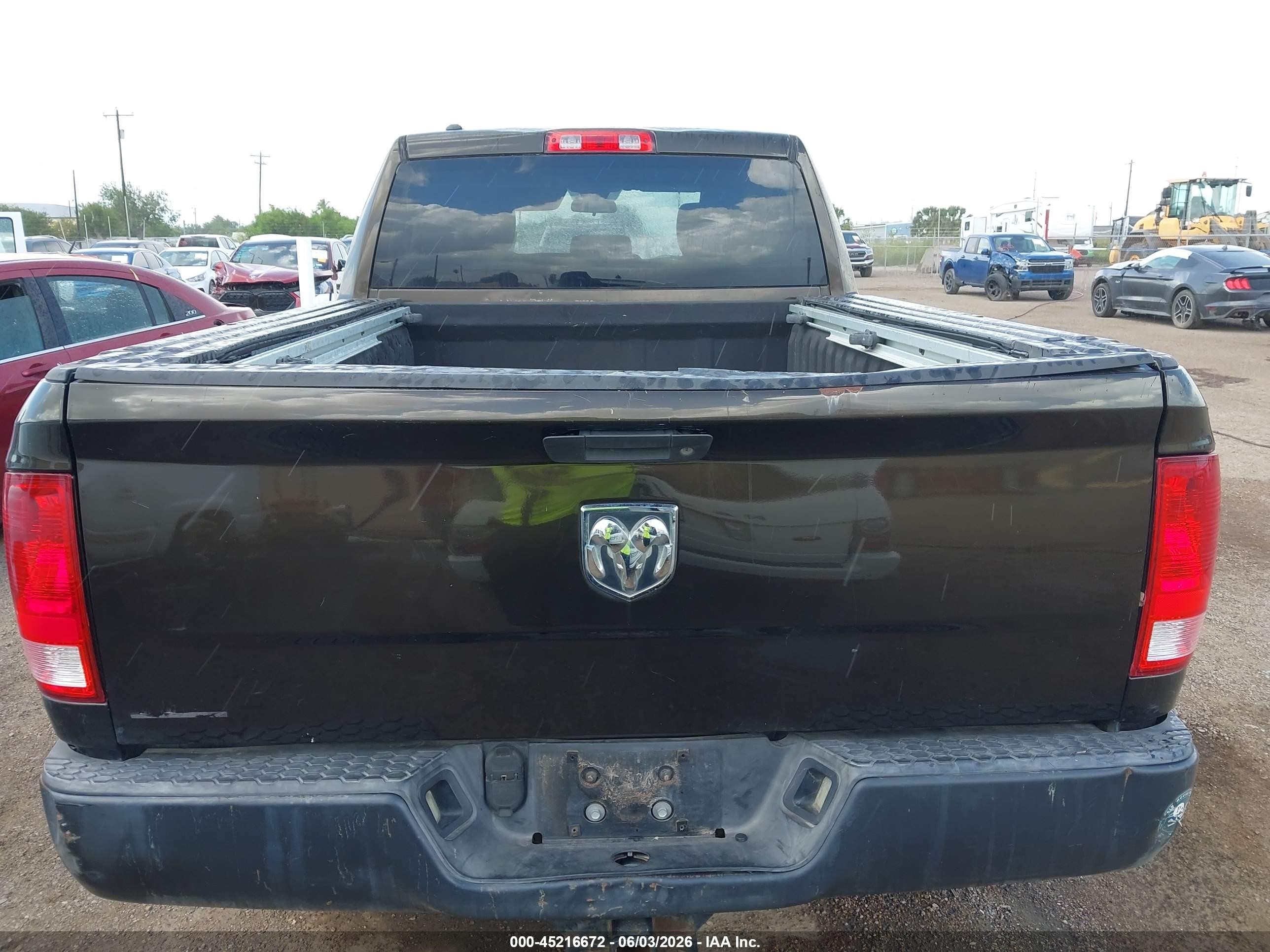 2013 Ram 1500 Tradesman Brown vin: 1C6RR6FTXDS609051