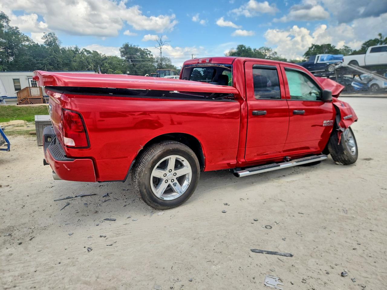 2013 Ram 1500 St Red vin: 1C6RR6FTXDS628859