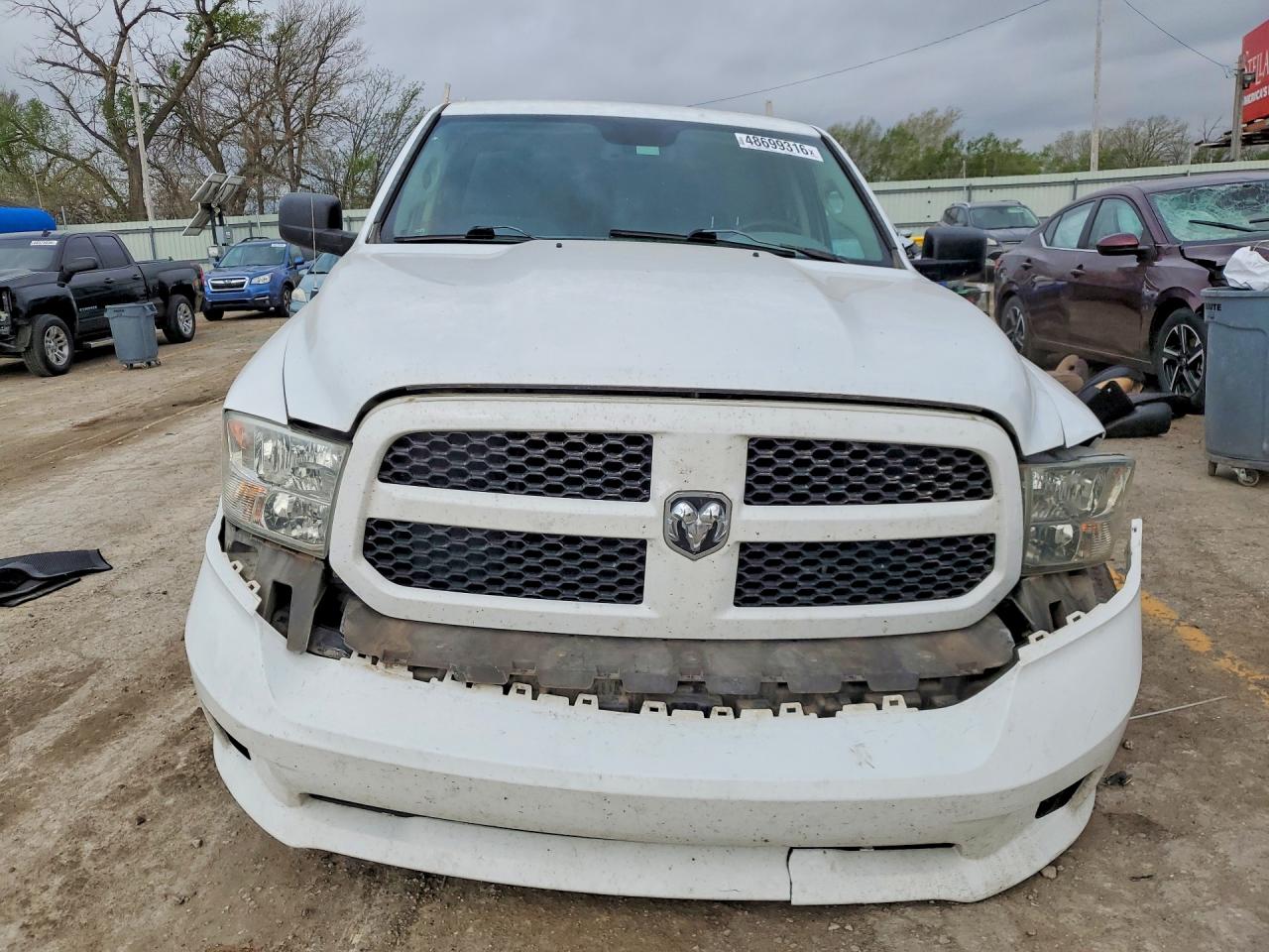 2013 Ram 1500 St White vin: 1C6RR6FTXDS674319