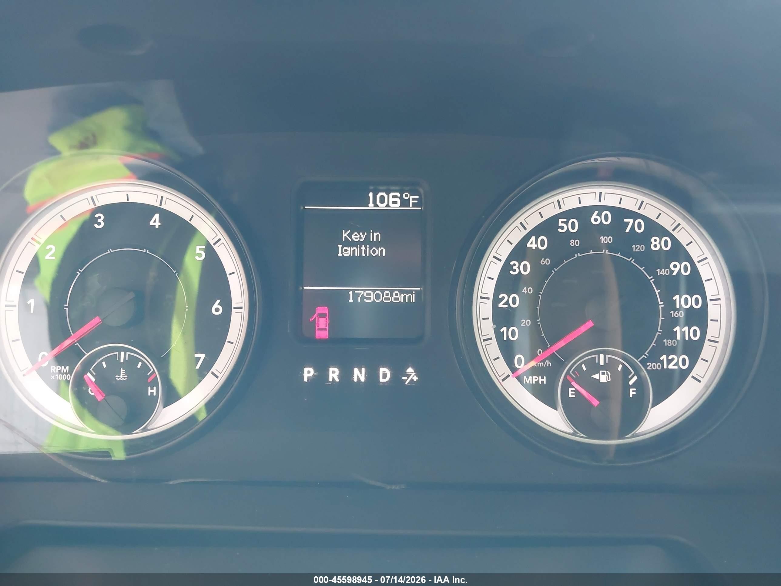 2014 Ram 1500 Express Серебряный vin: 1C6RR6FTXES364608