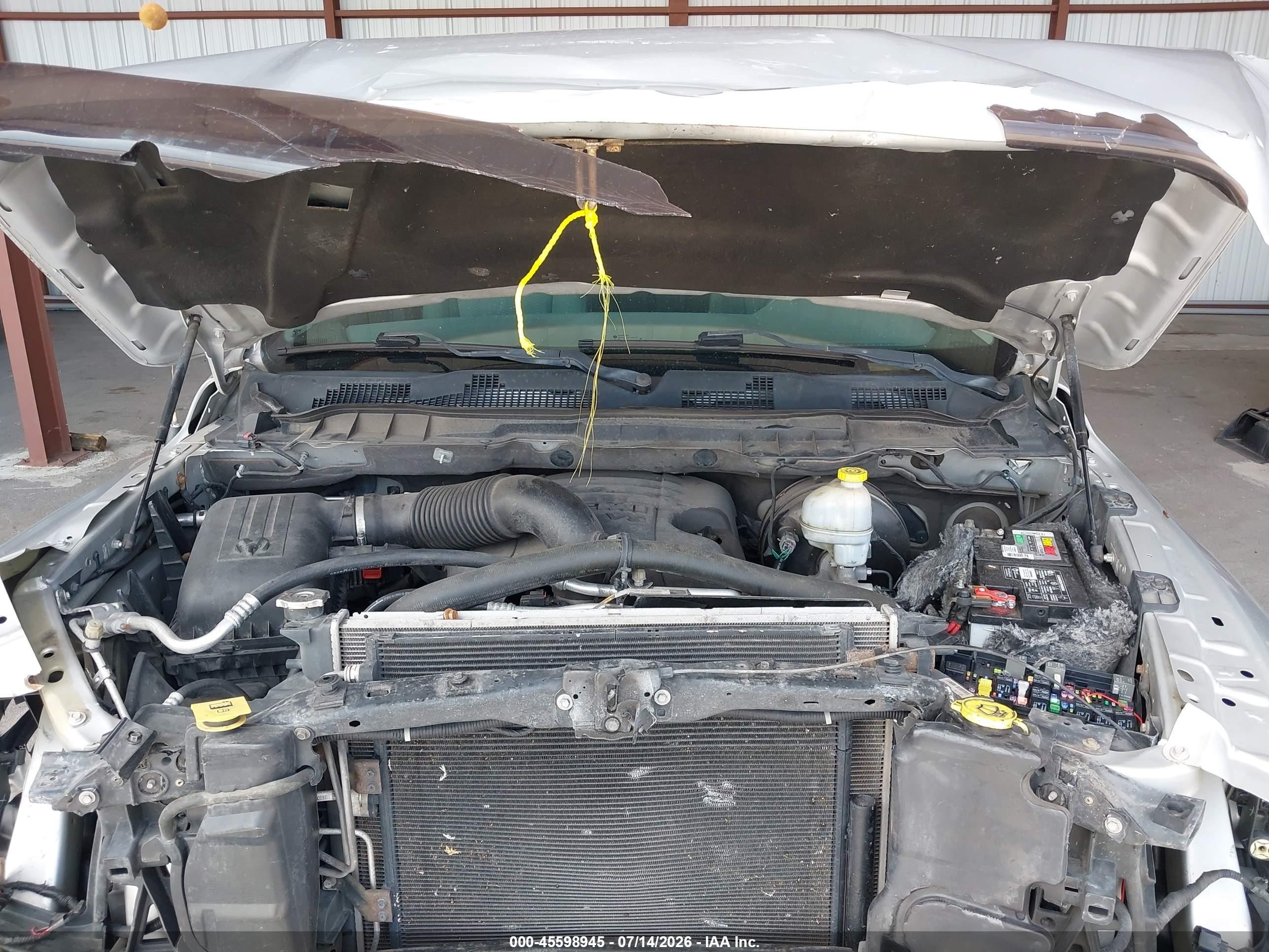 2014 Ram 1500 Express Серебряный vin: 1C6RR6FTXES364608
