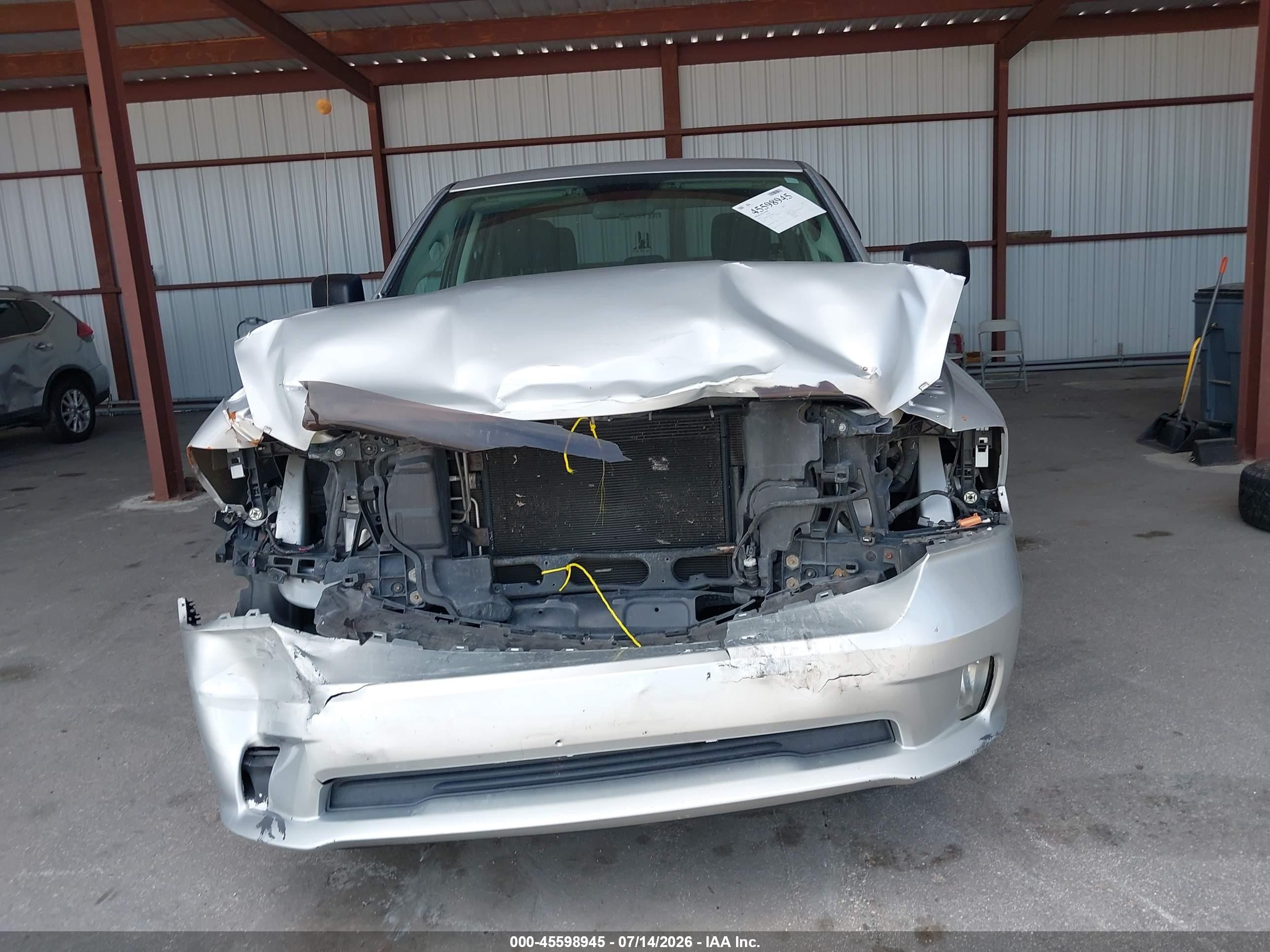 2014 Ram 1500 Express Серебряный vin: 1C6RR6FTXES364608