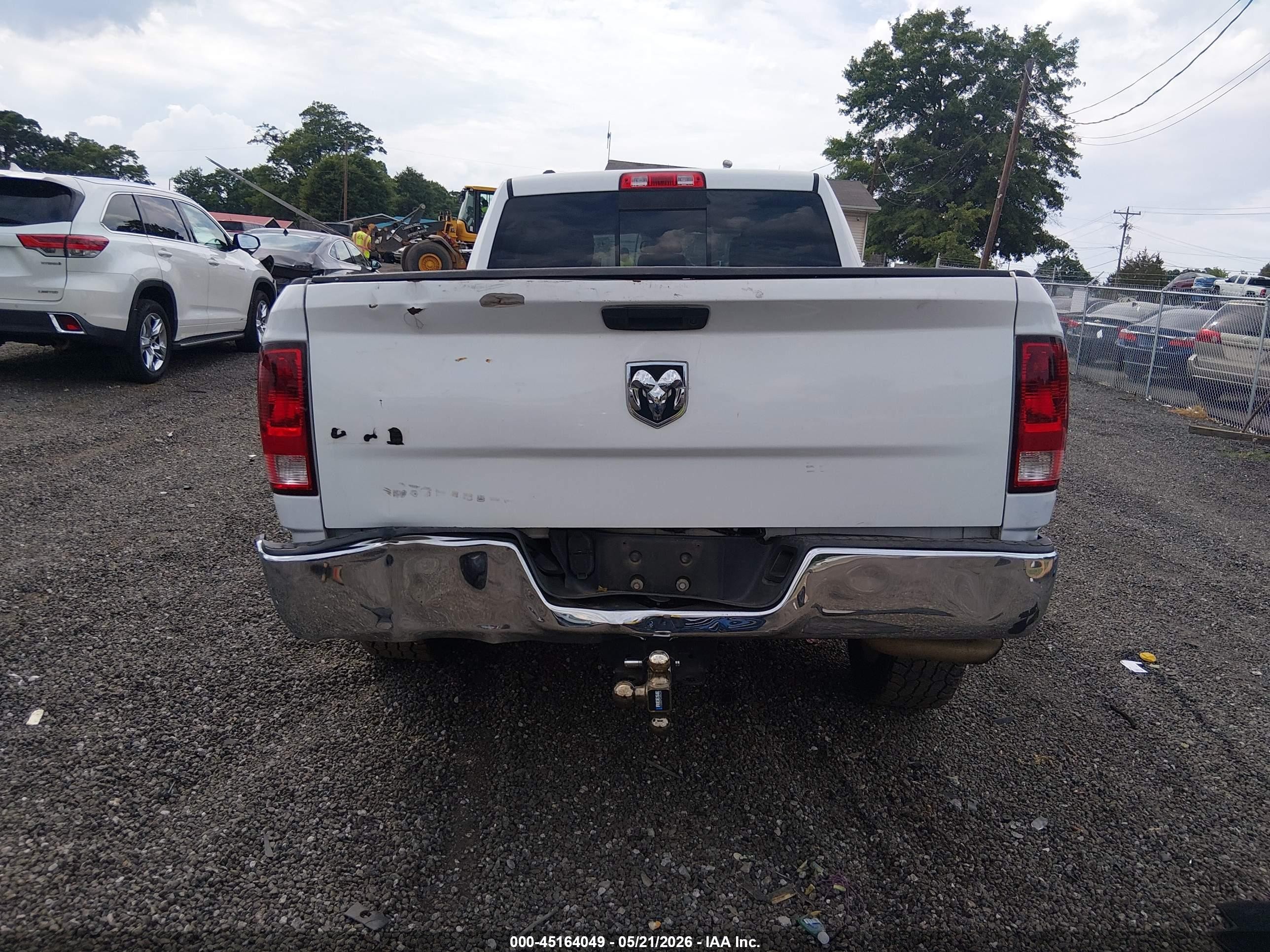 2014 Ram 1500 Big Horn White vin: 1C6RR6GG0ES168355