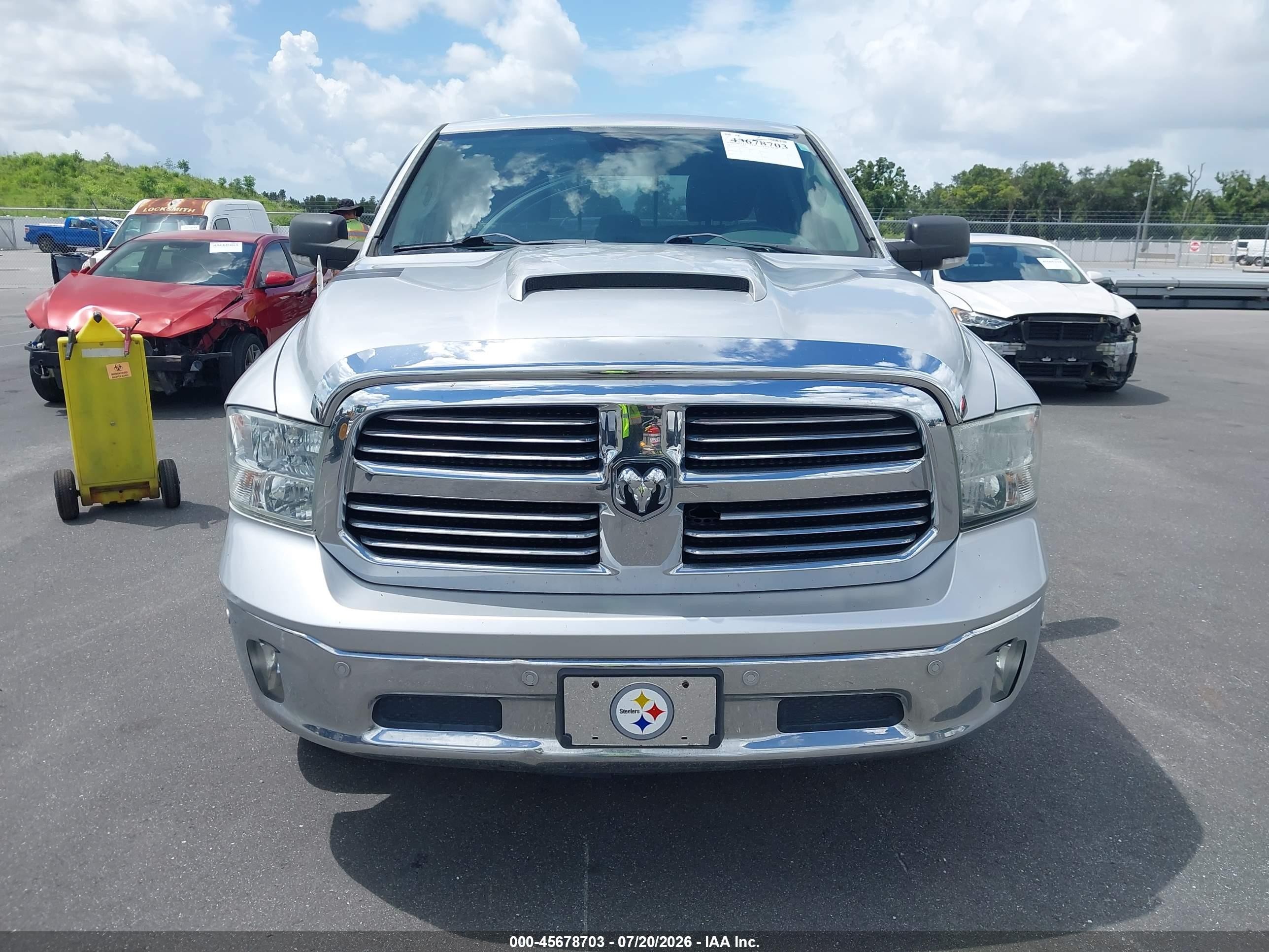 2014 Ram 1500 Big Horn Silver vin: 1C6RR6GG2ES154084