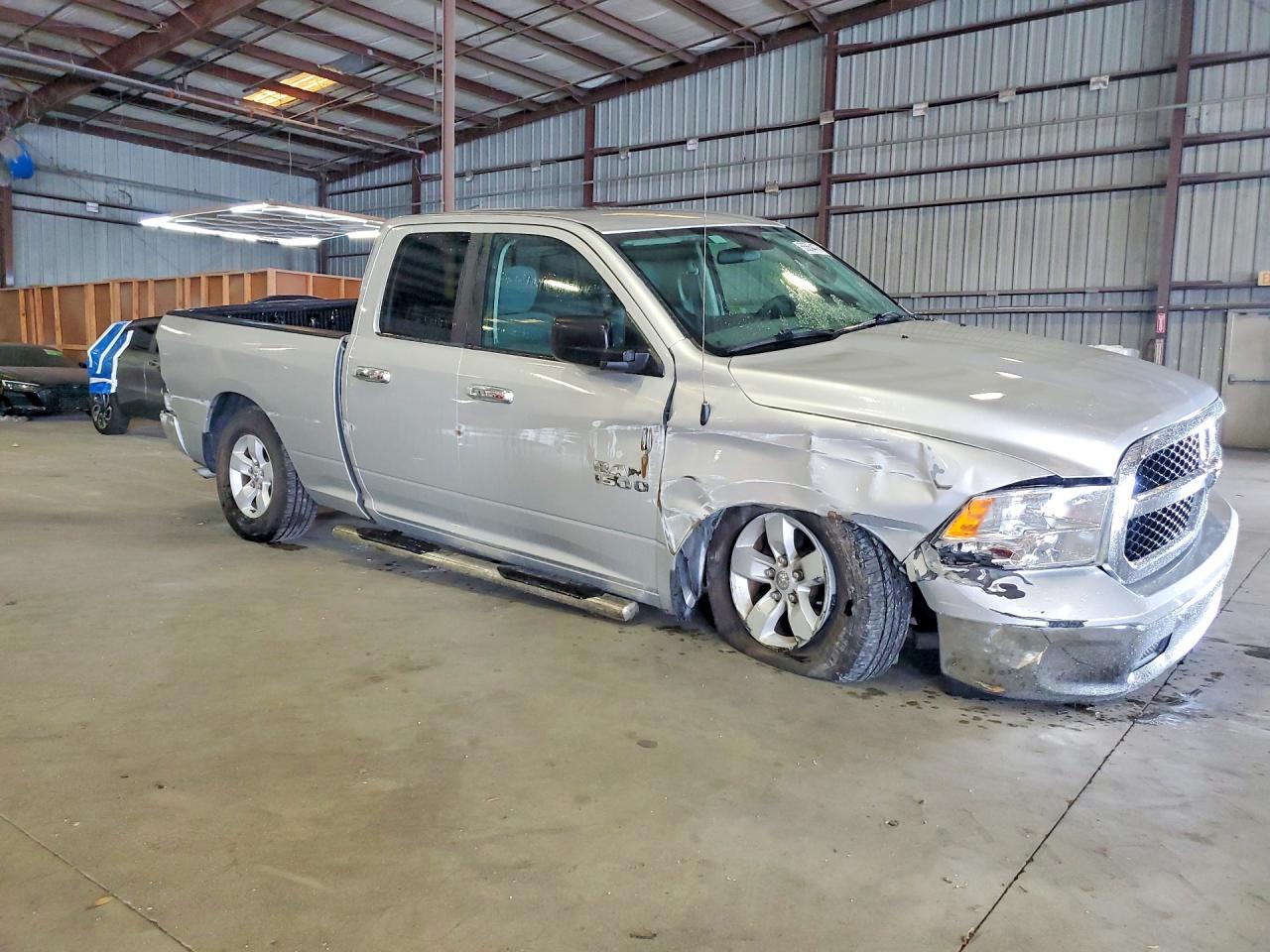 2017 Ram 1500 Slt Silver vin: 1C6RR6GG4HS741505