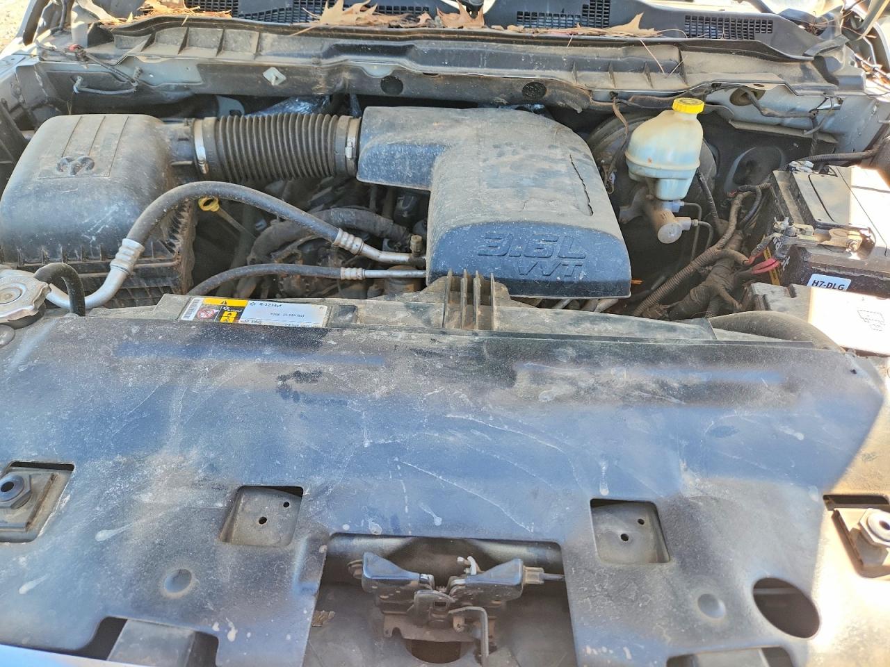 2014 Ram 1500 Slt Silver vin: 1C6RR6GG5ES456954