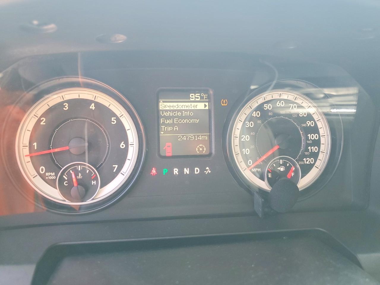 2015 Ram 1500 Slt Черный vin: 1C6RR6GG5FS577551