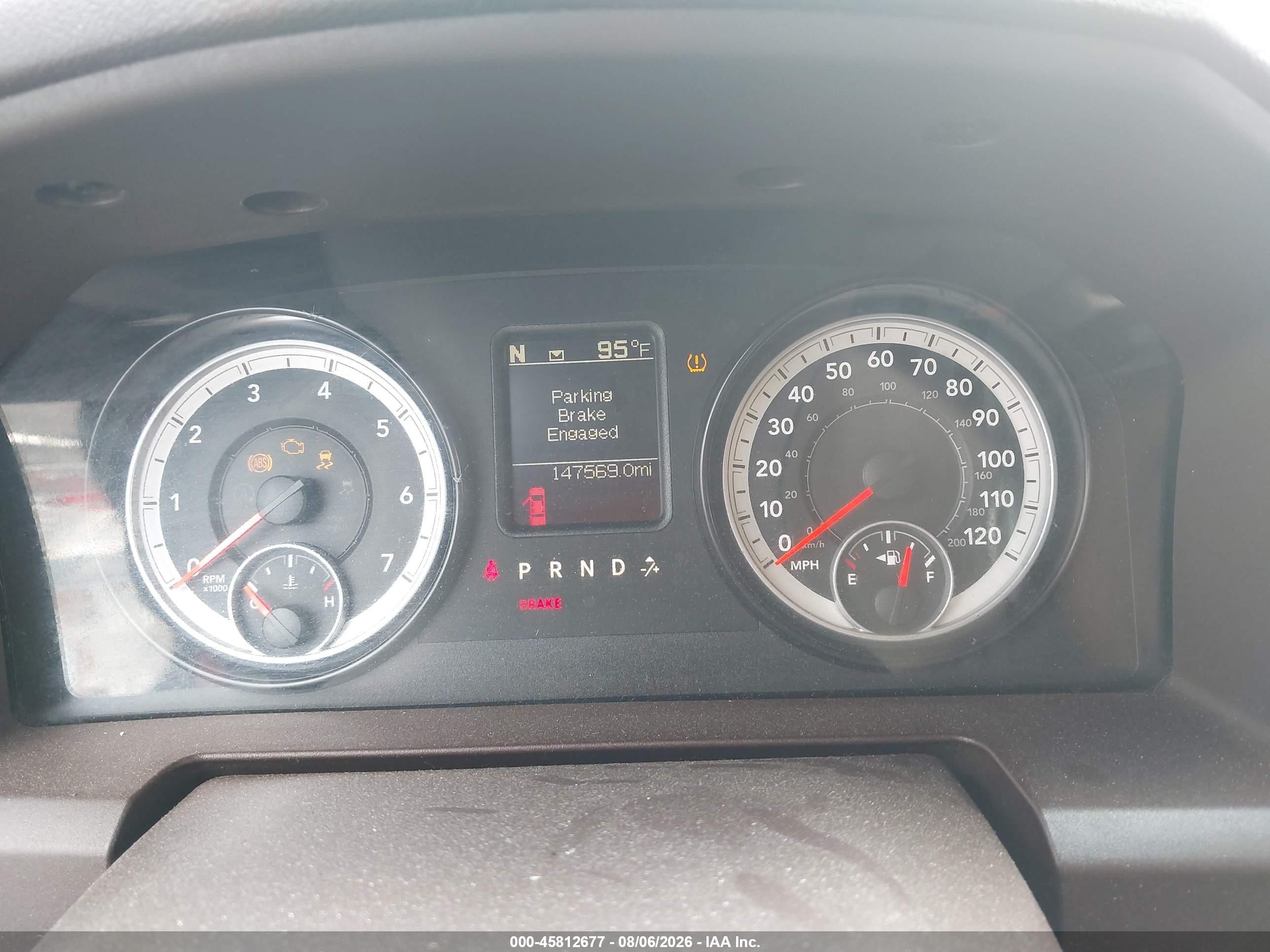 2014 Ram 1500 Lone Star Темно-бордовый vin: 1C6RR6GG6ES102957