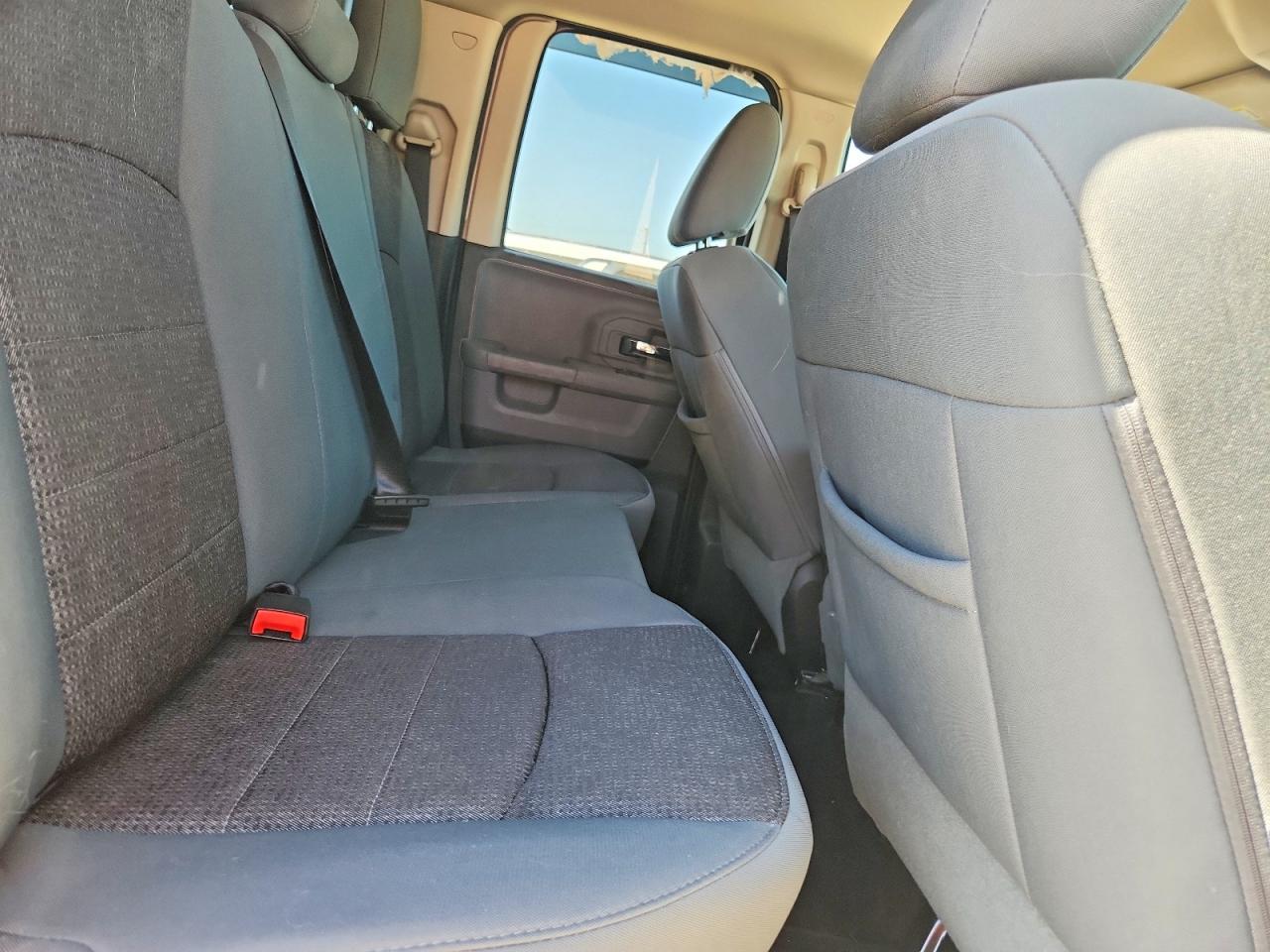 2014 Ram 1500 Slt White vin: 1C6RR6GG6ES245309