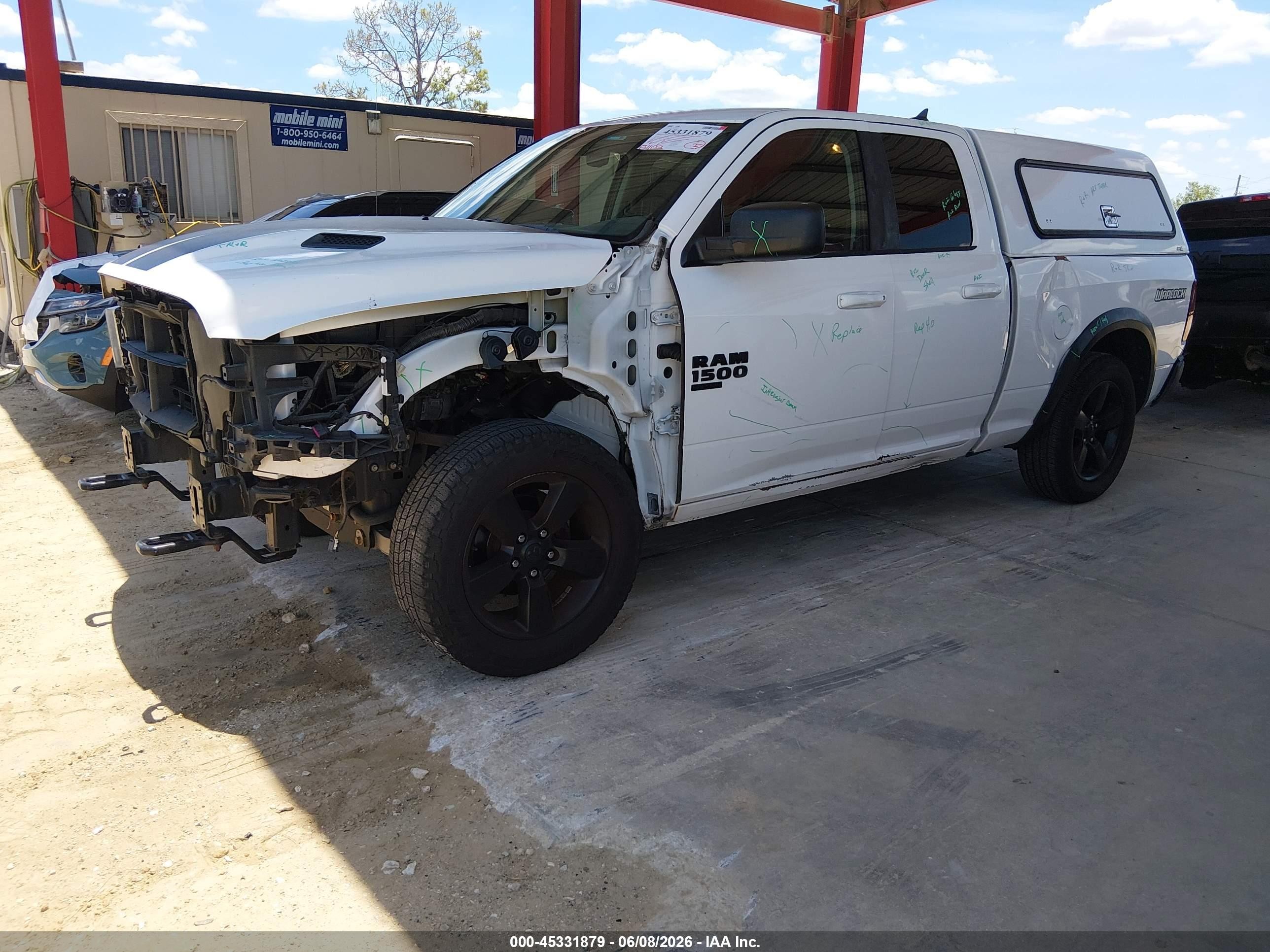 2019 Ram 1500 Classic Warlock  4x2 6'4 Box White vin: 1C6RR6GG6KS739228