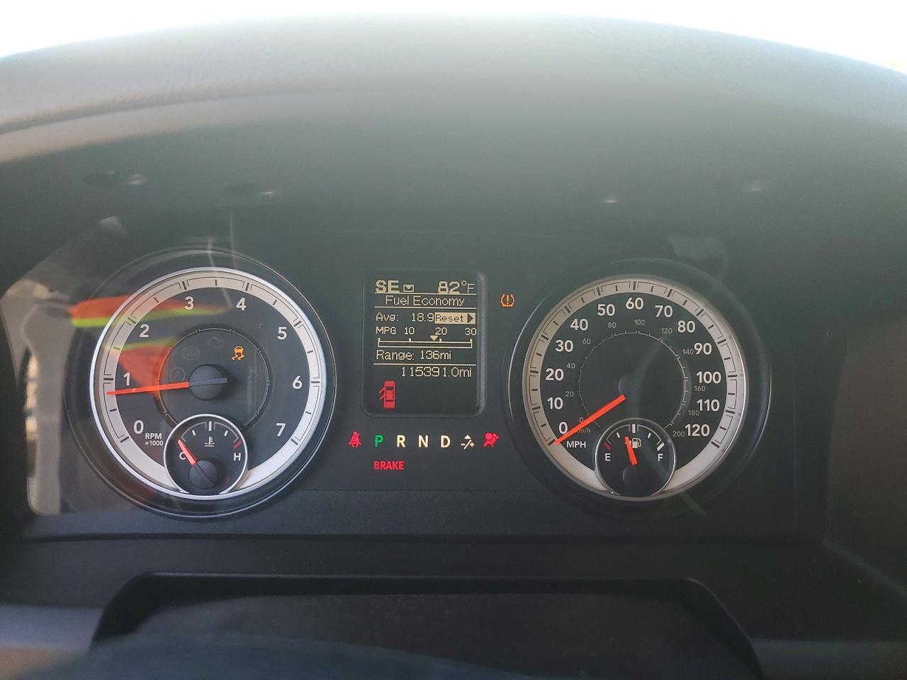 2015 Ram 1500 Slt White vin: 1C6RR6GG9FS685817