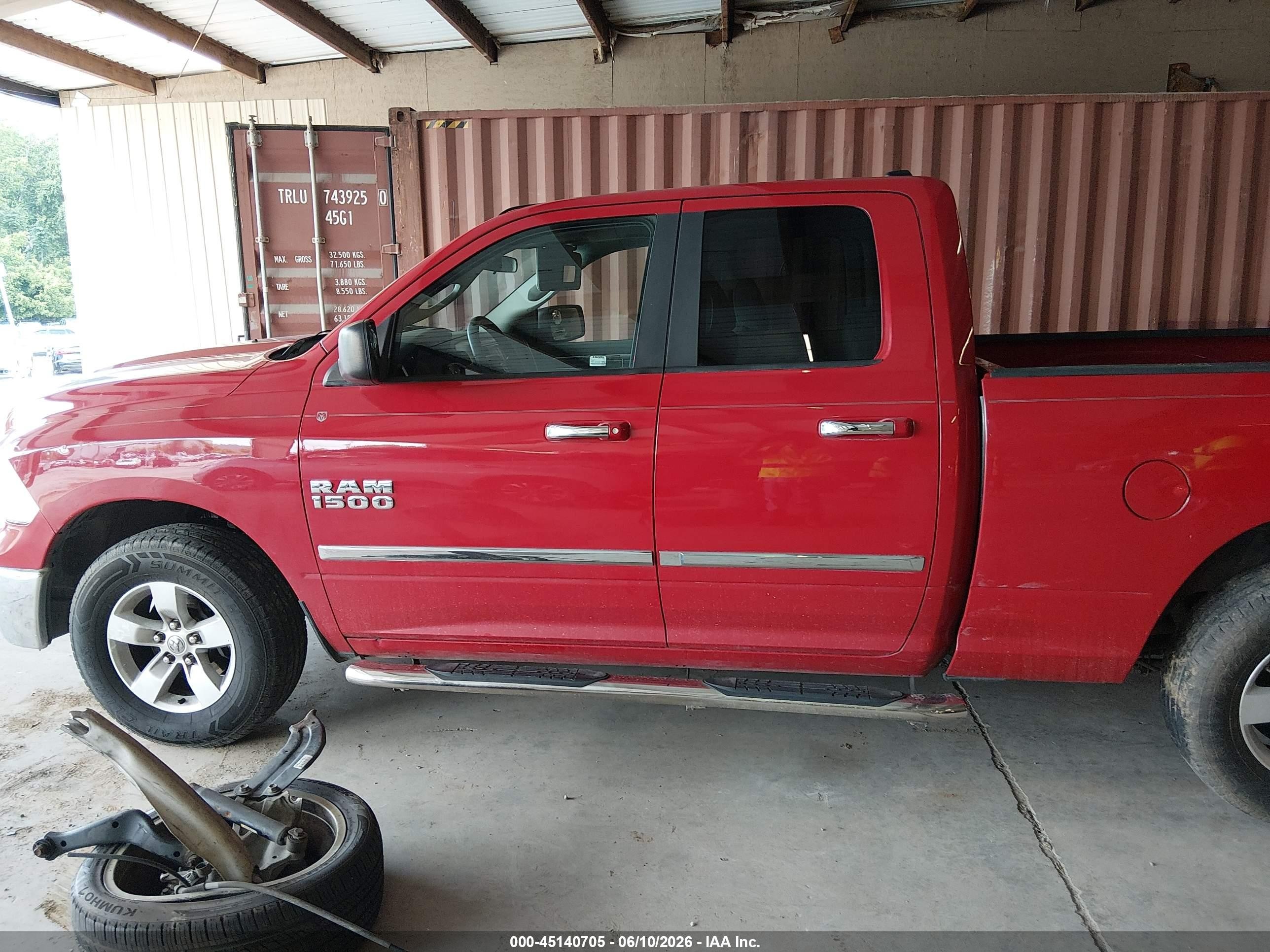 2013 Ram 1500 Slt Red vin: 1C6RR6GGXDS529637