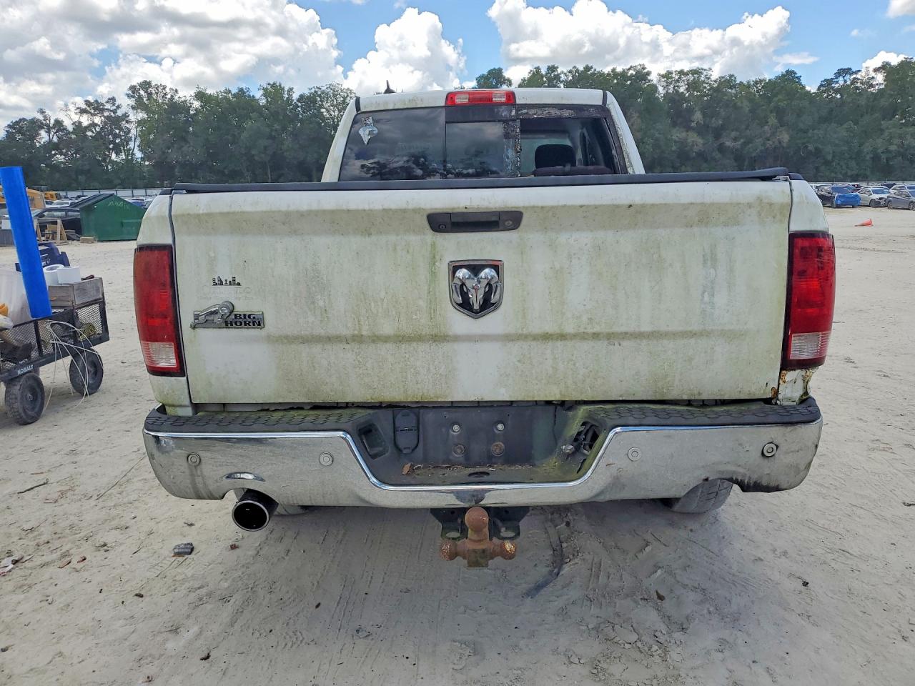 2015 Ram 1500 Slt White vin: 1C6RR6GM1FS581361